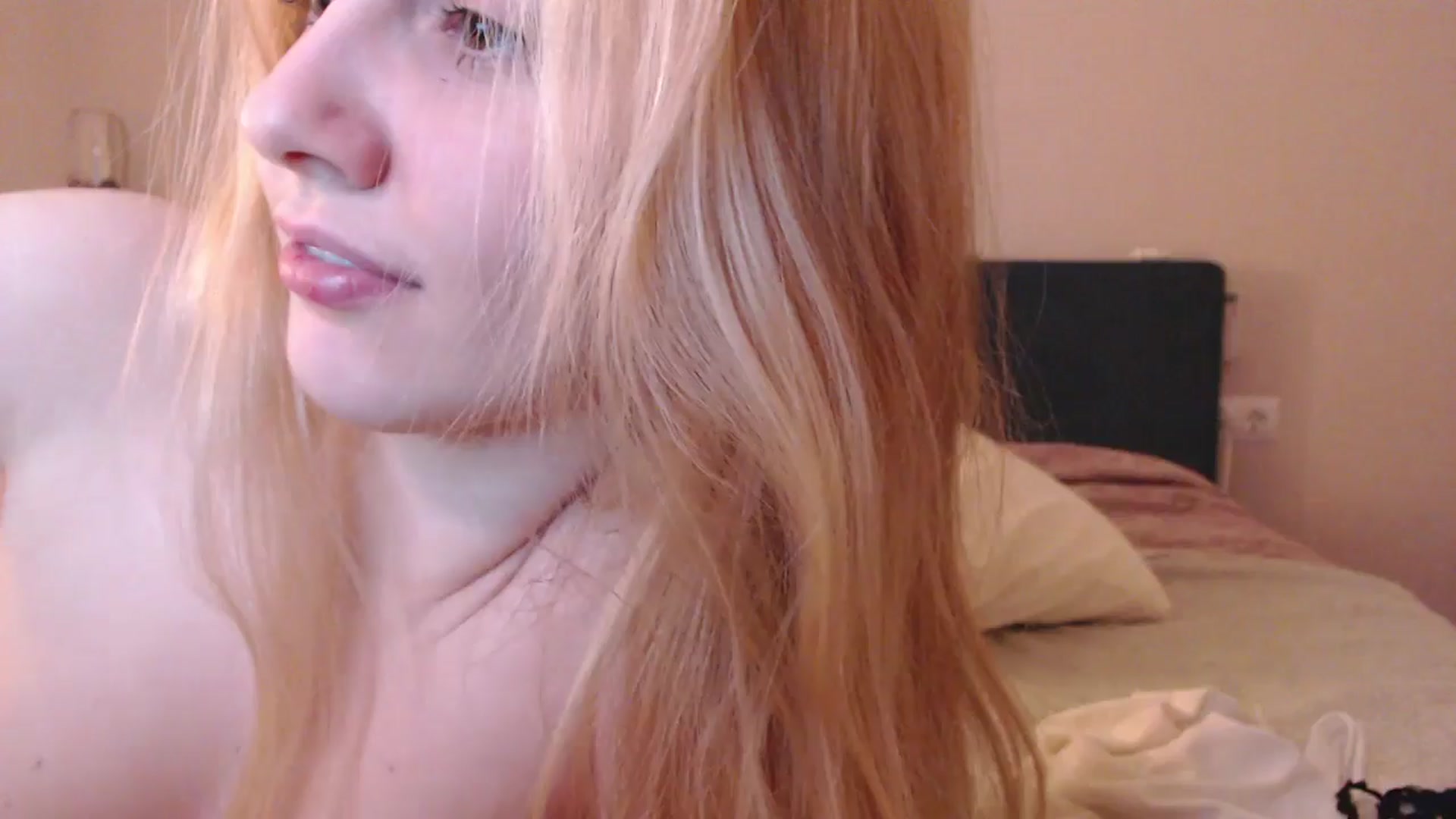 Gallery image thumbnail from Goddessblessu's myfreecams stream on, 04/14/2026, 21:02 image 20 of 20
