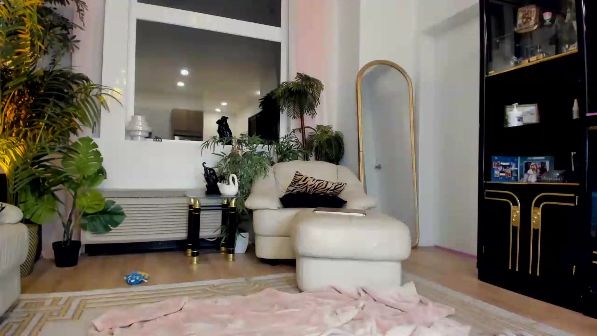 Gallery image thumbnail from Goddesslayaaa's myfreecams stream on, 08/27/2026, 08:53 image 19 of 20