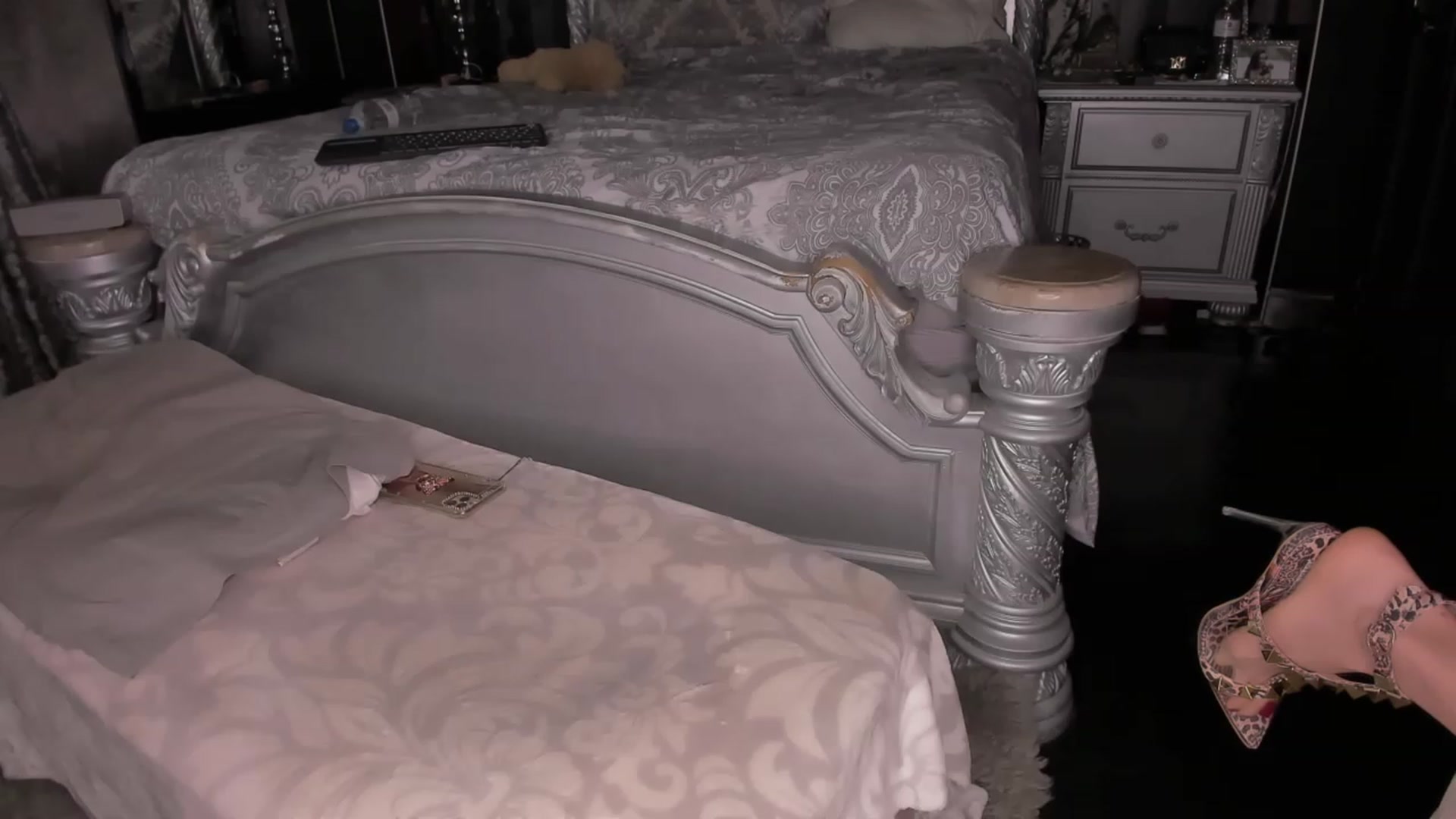 Gallery image thumbnail from Goddesslilah's myfreecams stream on, 12/10/2022, 14:37 image 14 of 20