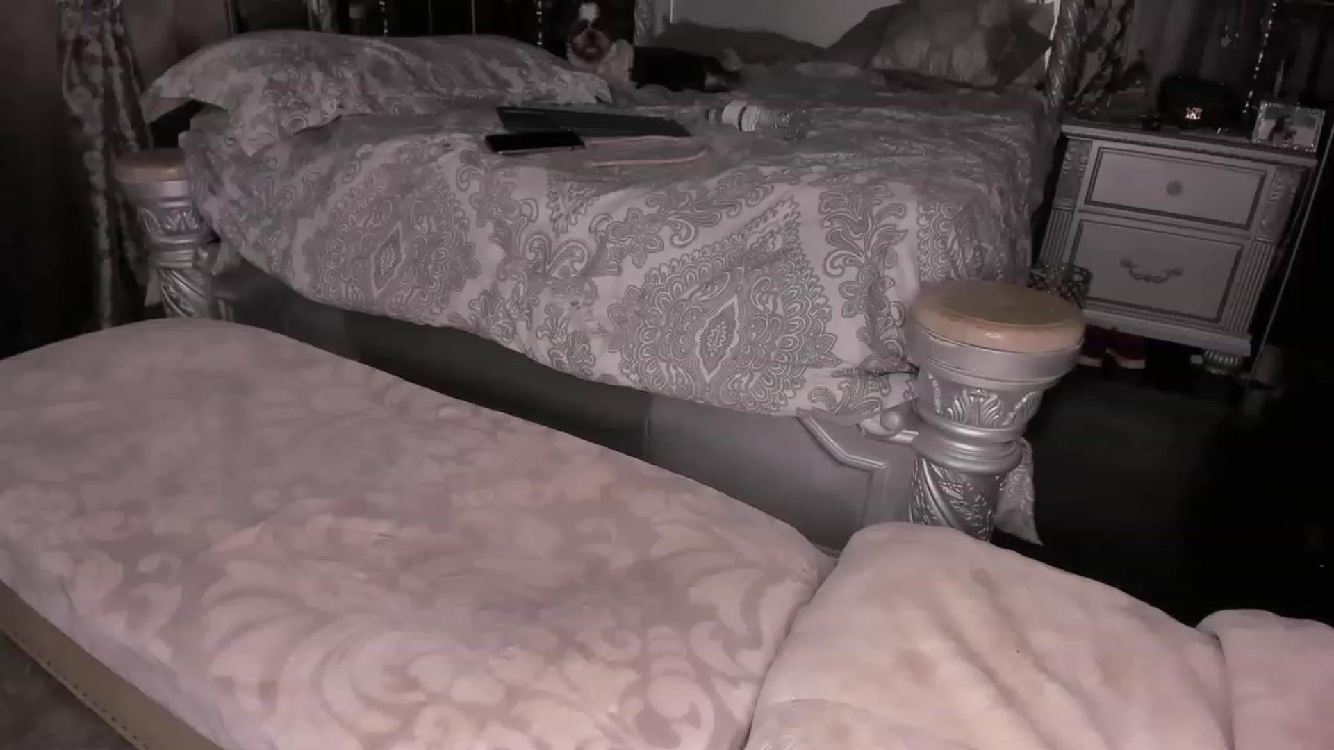 Gallery image thumbnail from Goddesslilah's myfreecams stream on, 12/16/2022, 16:12 image 15 of 20