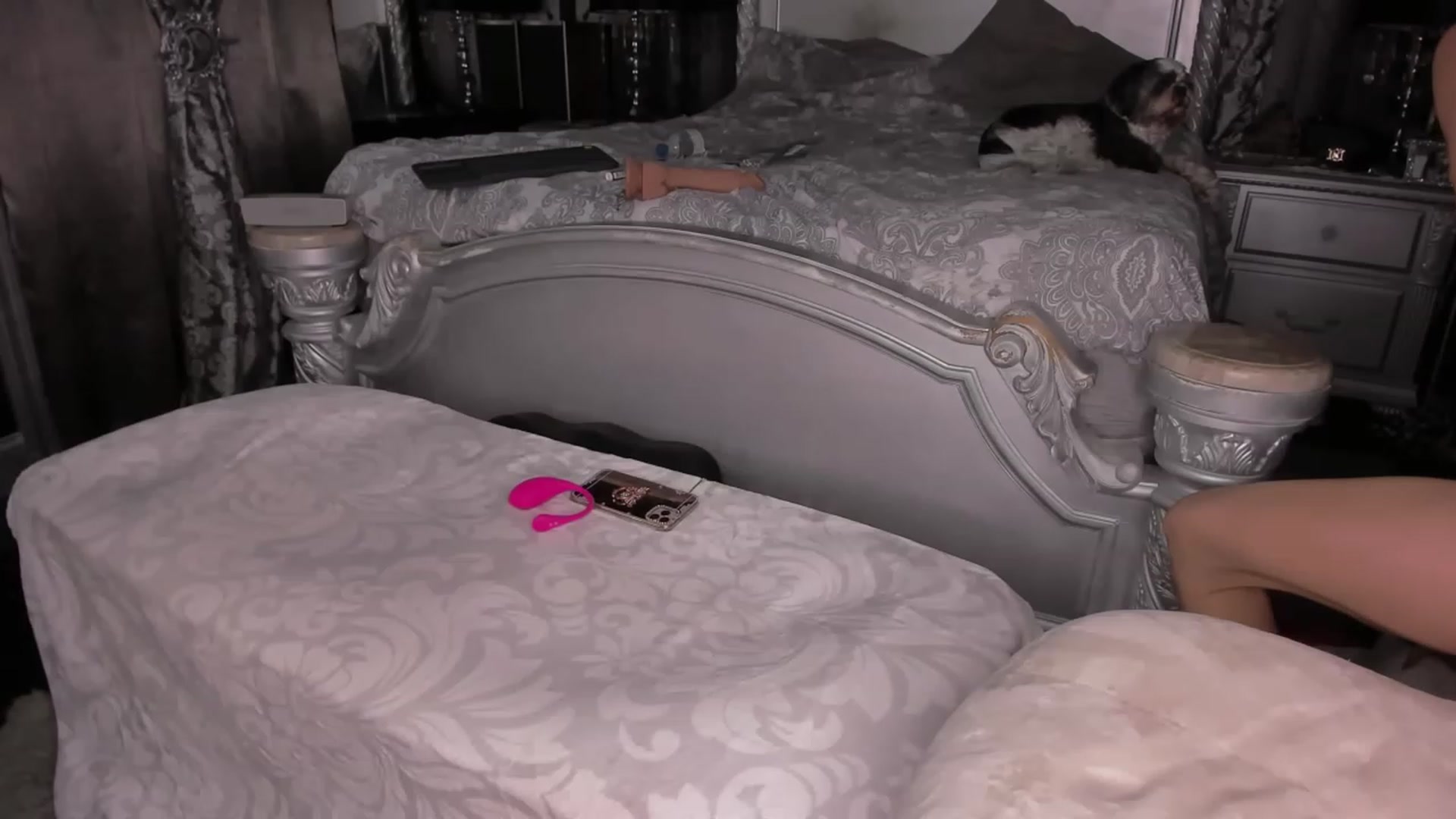 Gallery image thumbnail from Goddesslilah's myfreecams stream on, 12/22/2022, 21:27 image 14 of 20