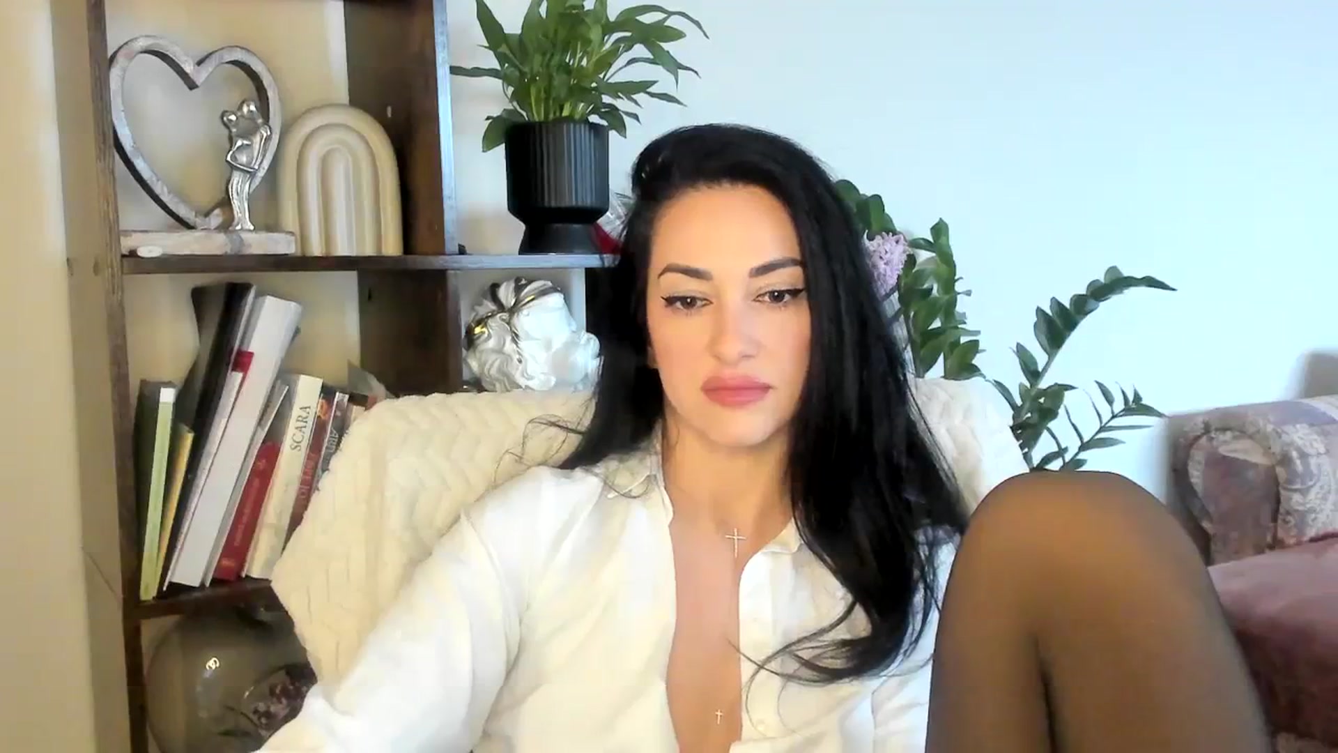 Gallery image thumbnail from Goddesss's myfreecams stream on, 02/17/2024, 13:00 image 9 of 20