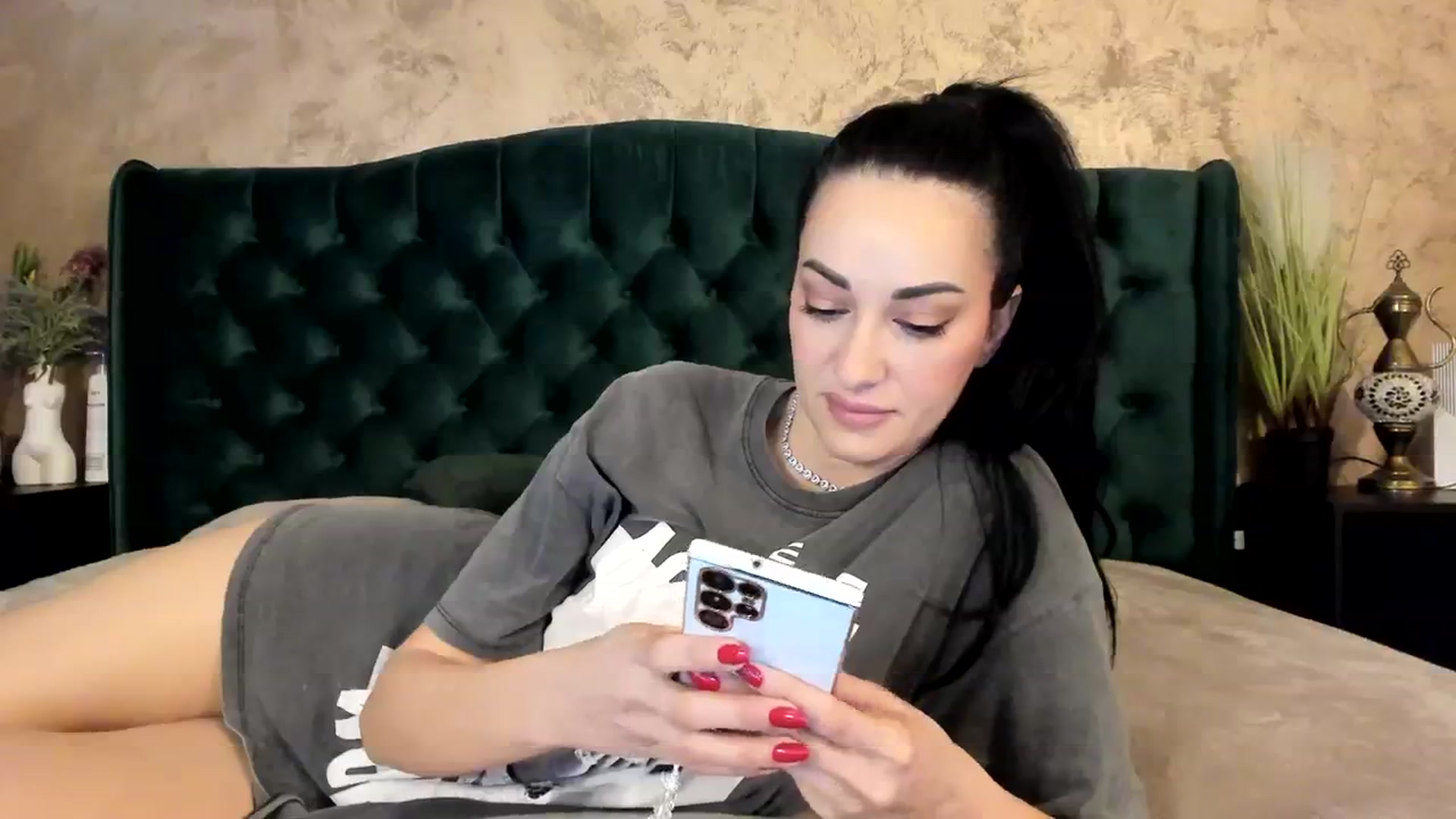 Gallery image thumbnail from Goddesss's myfreecams stream on, 03/04/2024, 10:09 image 16 of 20
