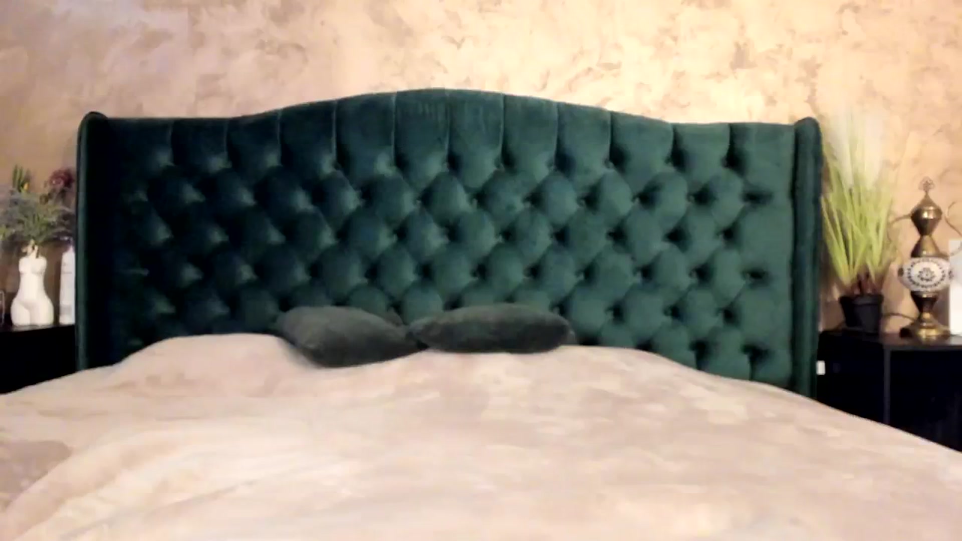 Gallery image thumbnail from Goddesss's myfreecams stream on, 03/04/2024, 10:09 image 17 of 20