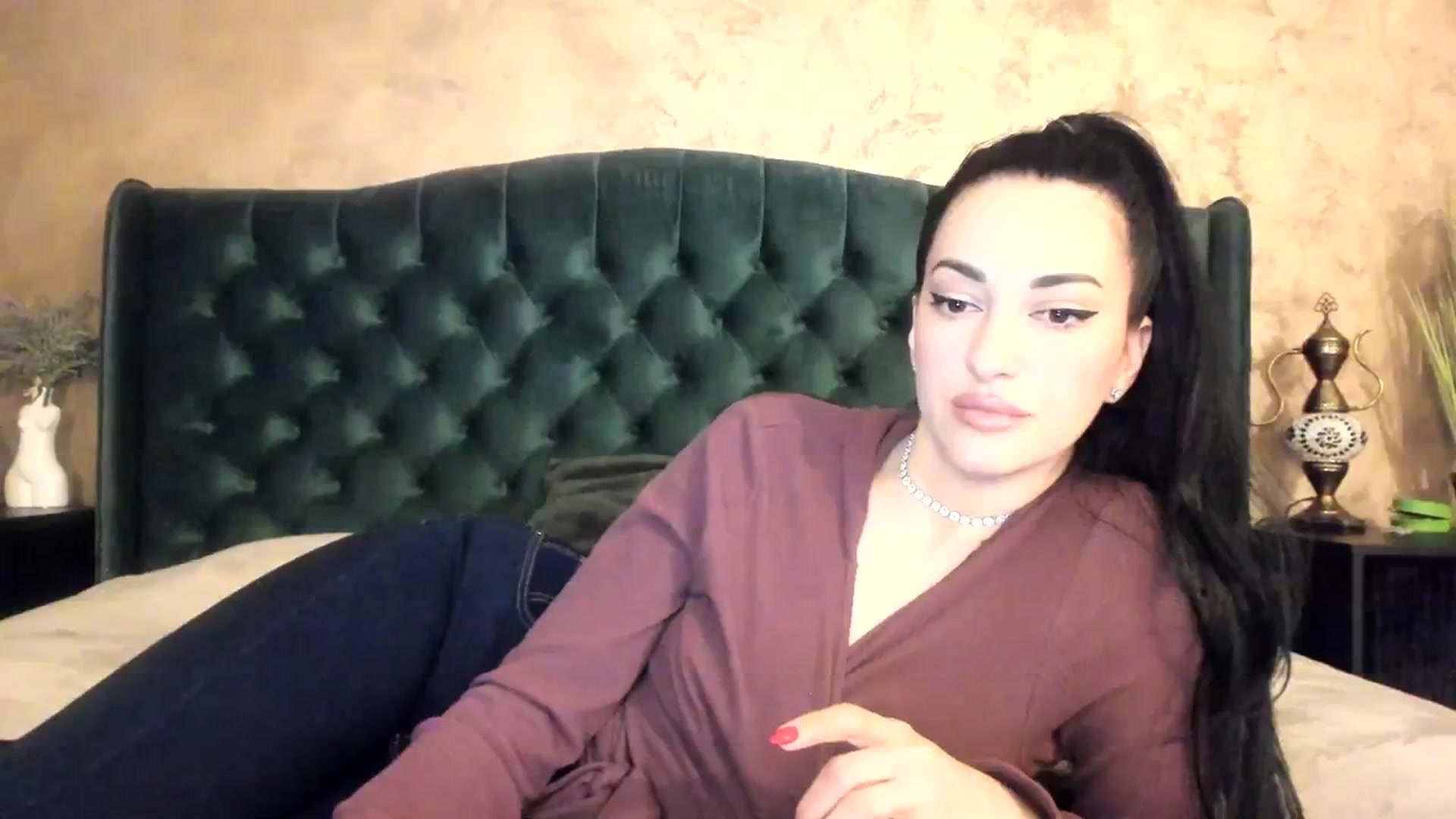 Gallery image thumbnail from Goddesss's myfreecams stream on, 03/13/2024, 10:20 image 19 of 20