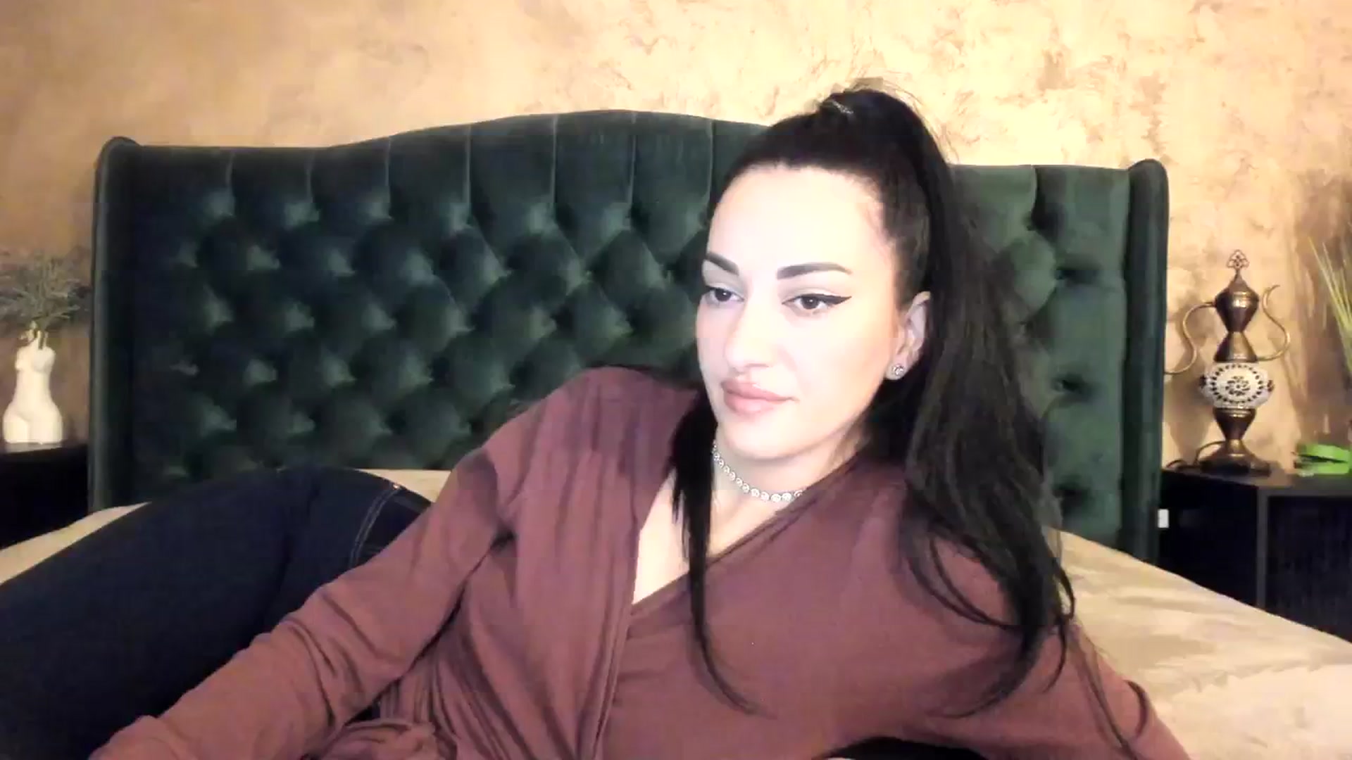 Gallery image thumbnail from Goddesss's myfreecams stream on, 03/13/2024, 10:20 image 9 of 20