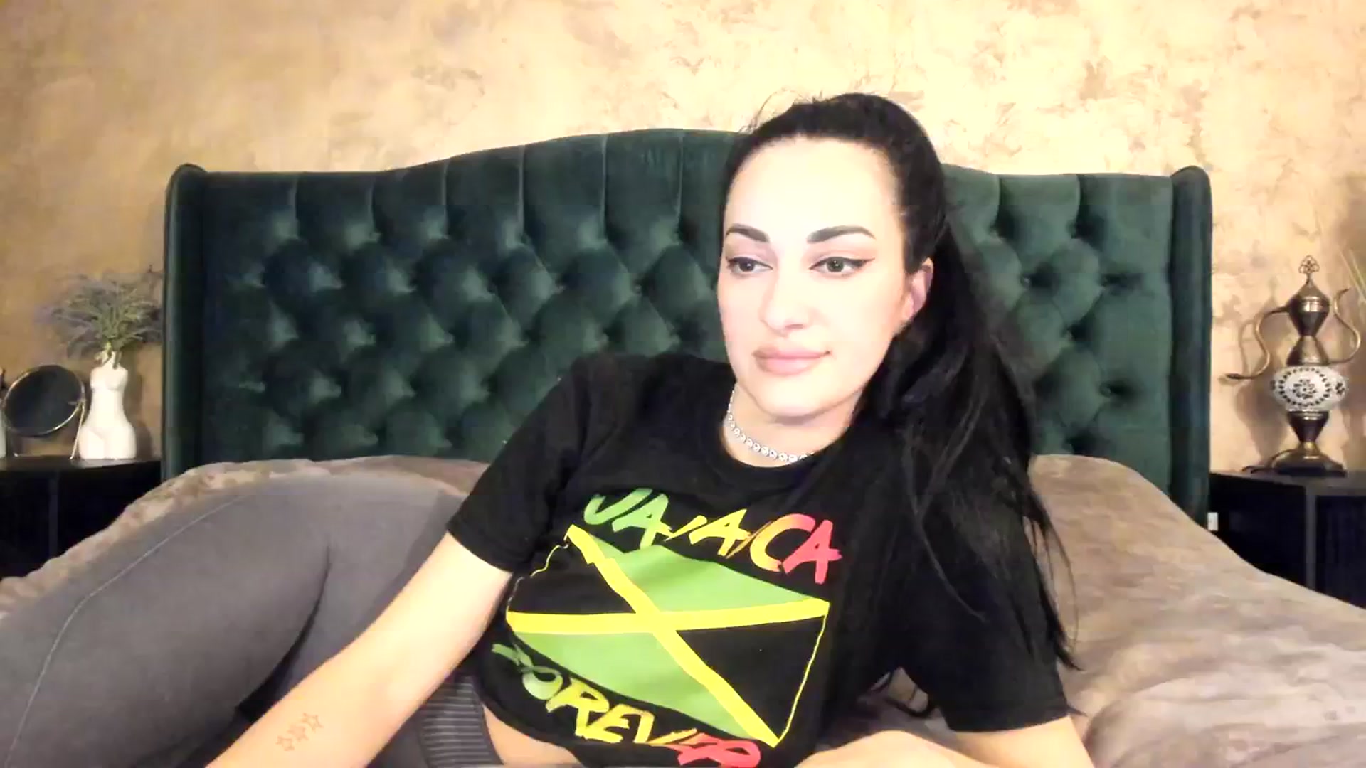 Gallery image thumbnail from Goddesss's myfreecams stream on, 03/18/2024, 15:11 image 3 of 20