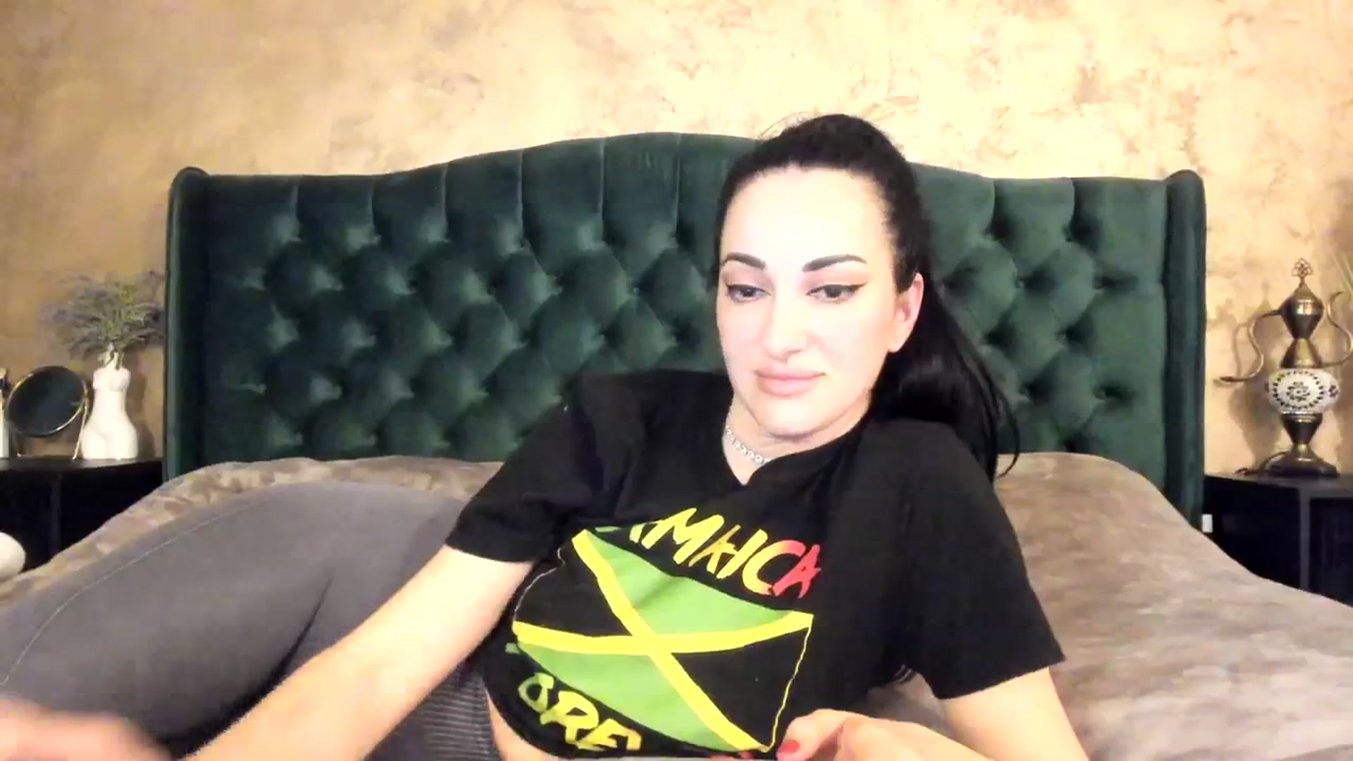 Gallery image thumbnail from Goddesss's myfreecams stream on, 03/18/2024, 15:11 image 20 of 20