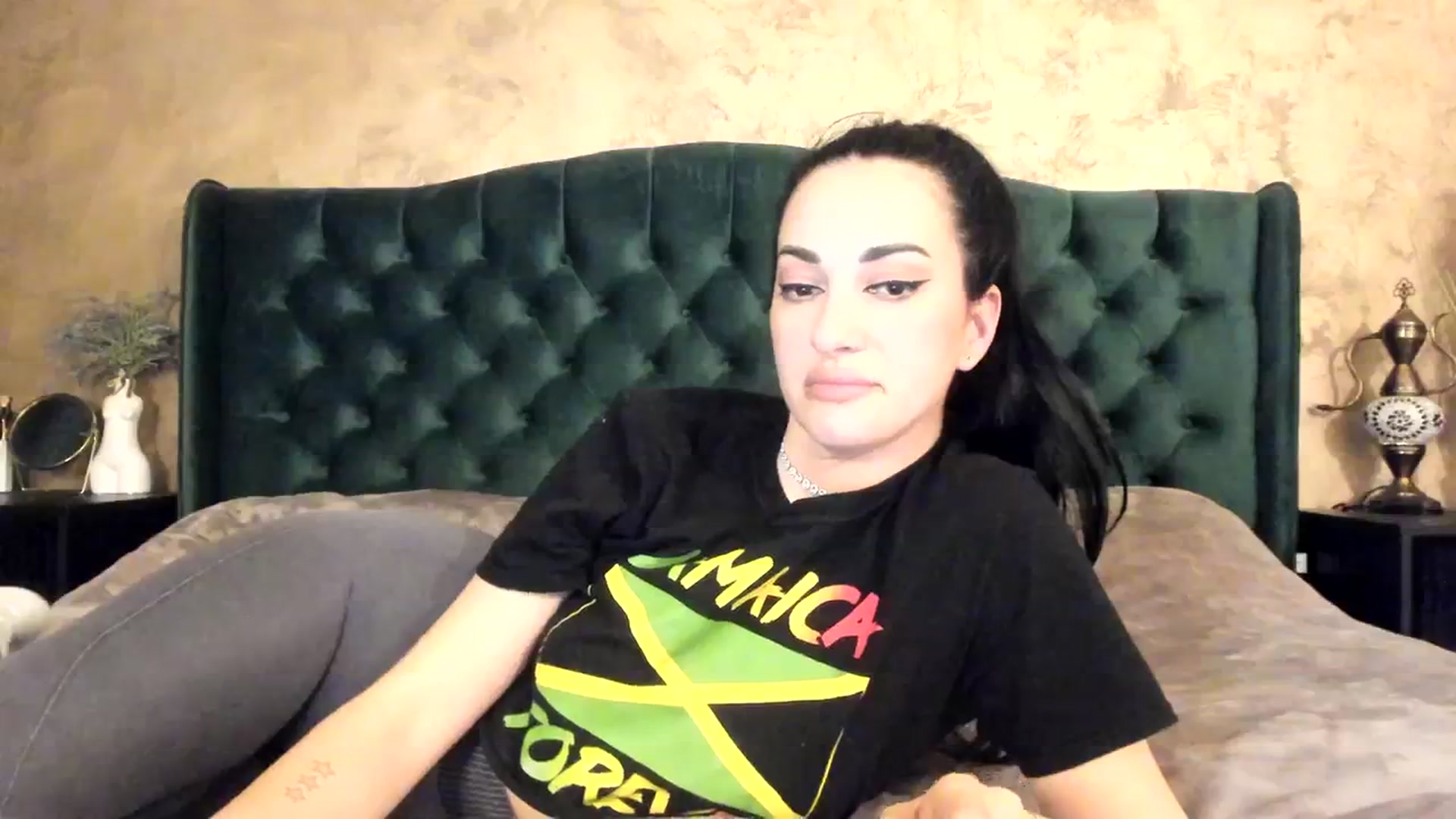 Gallery image thumbnail from Goddesss's myfreecams stream on, 03/18/2024, 15:11 image 16 of 20