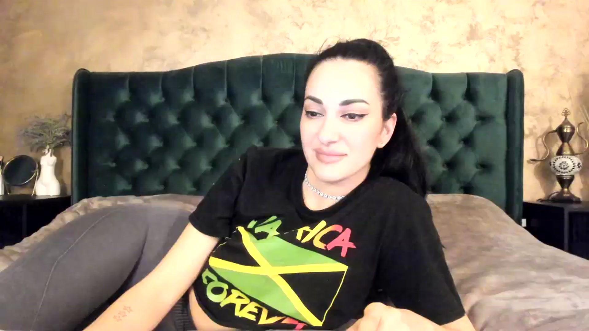 Gallery image thumbnail from Goddesss's myfreecams stream on, 03/18/2024, 15:11 image 2 of 20