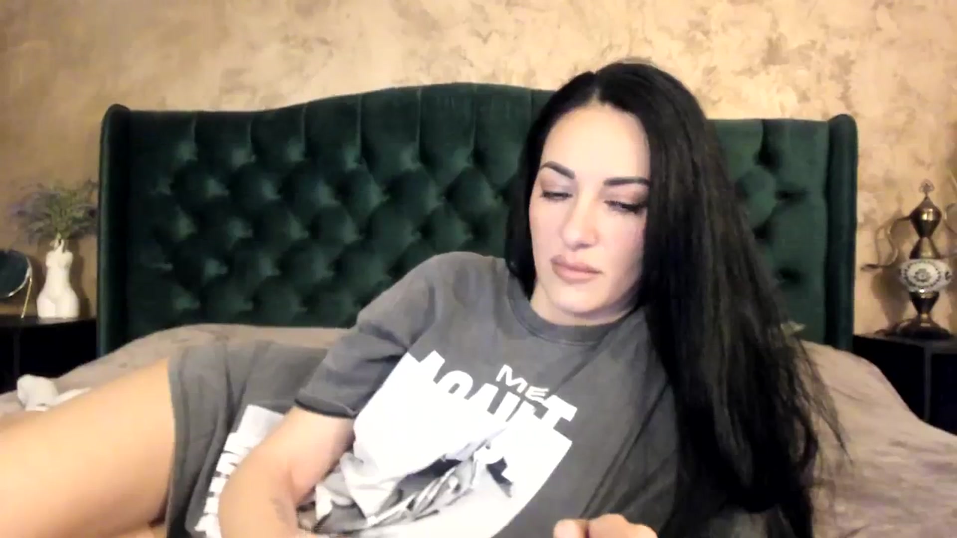 Gallery image thumbnail from Goddesss's myfreecams stream on, 03/20/2024, 11:12 image 10 of 20