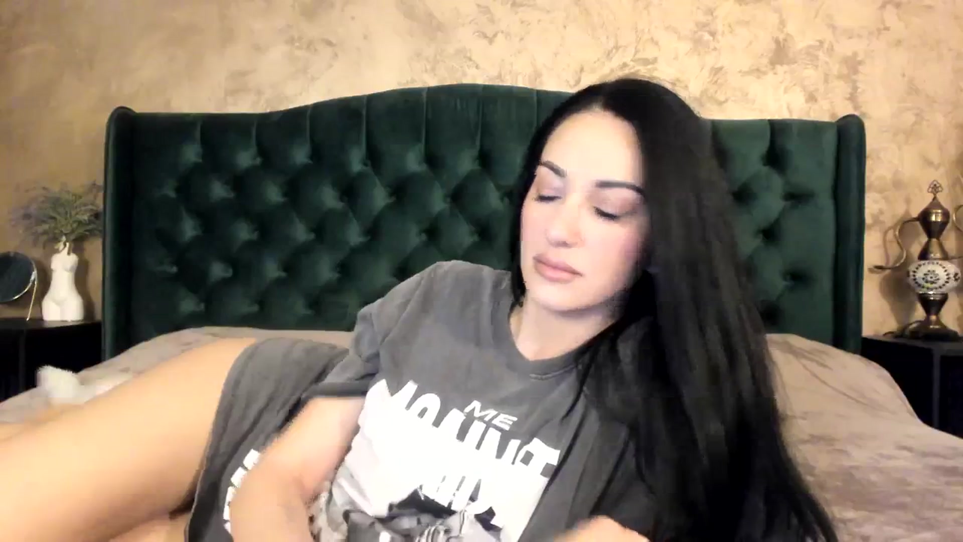 Gallery image thumbnail from Goddesss's myfreecams stream on, 03/20/2024, 11:12 image 8 of 20