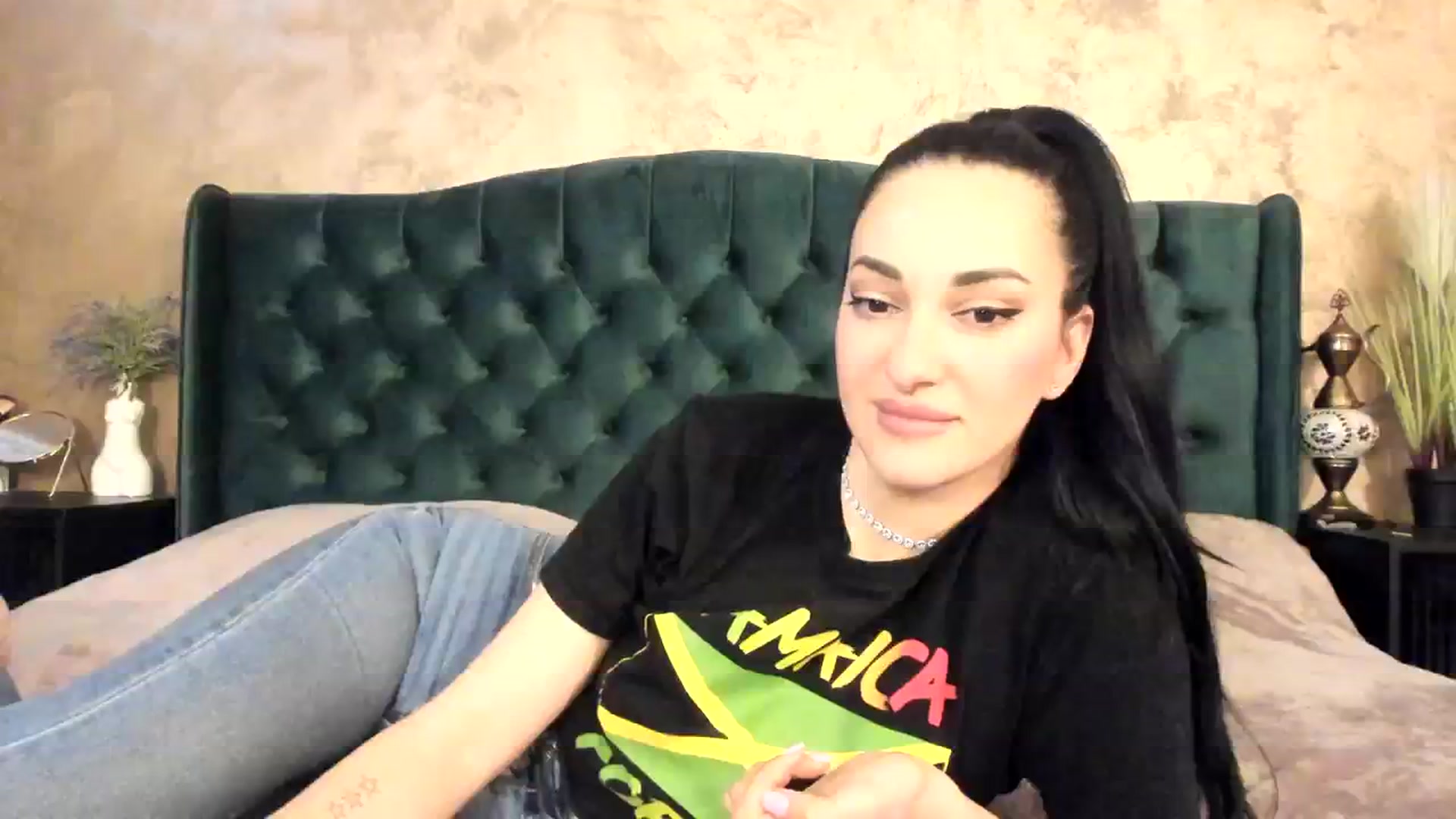 Gallery image thumbnail from Goddesss's myfreecams stream on, 03/26/2024, 10:16 image 10 of 20