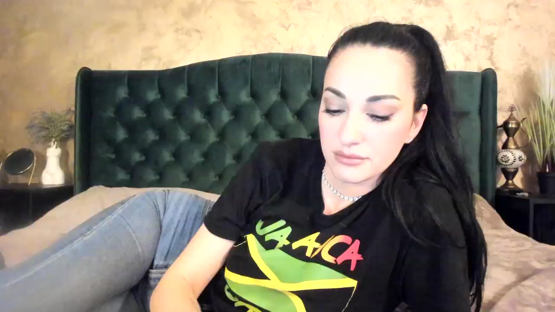 Gallery image thumbnail from Goddesss's myfreecams stream on, 03/28/2024, 11:25 image 17 of 20