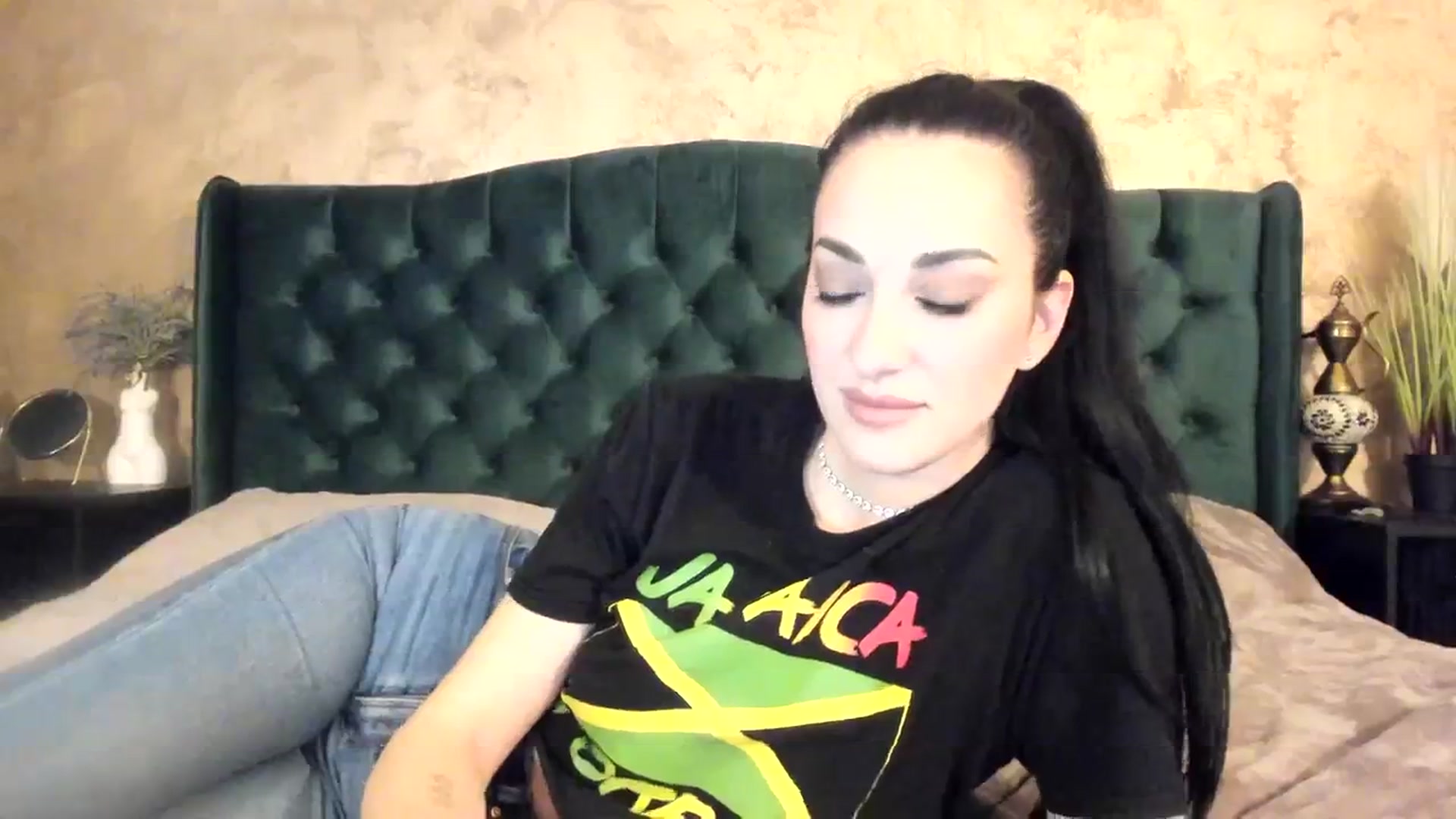 Gallery image thumbnail from Goddesss's myfreecams stream on, 03/28/2024, 11:25 image 19 of 20