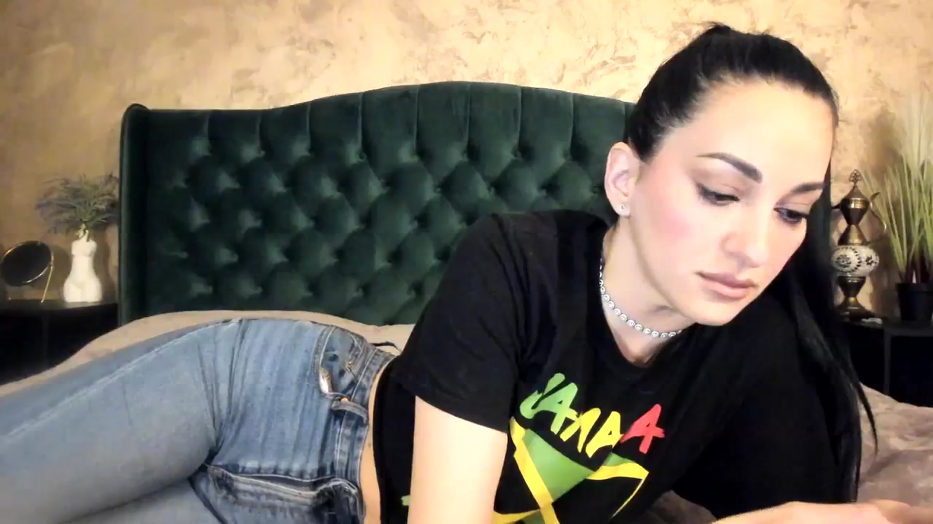 Gallery image thumbnail from Goddesss's myfreecams stream on, 03/28/2024, 11:25 image 9 of 20