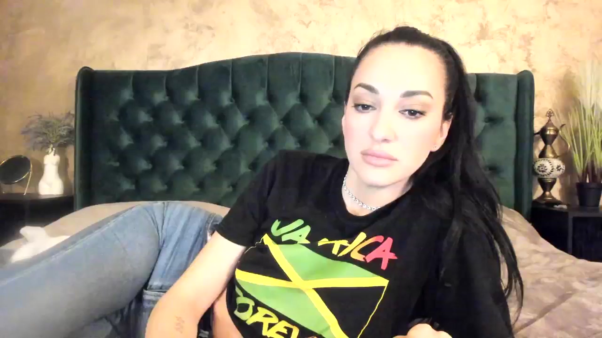 Gallery image thumbnail from Goddesss's myfreecams stream on, 03/28/2024, 11:25 image 8 of 20