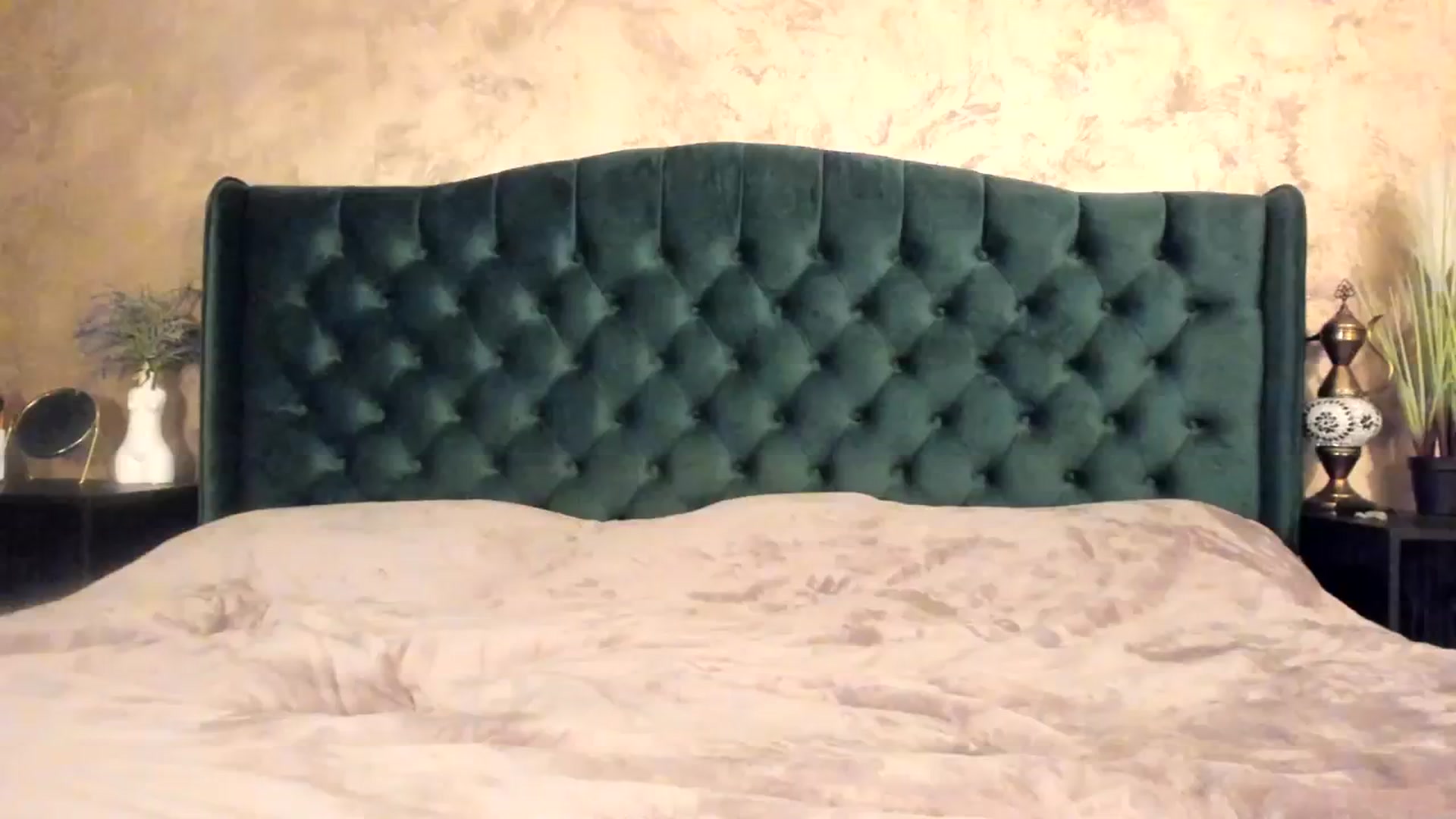 Gallery image thumbnail from Goddesss's myfreecams stream on, 03/28/2024, 11:25 image 7 of 20