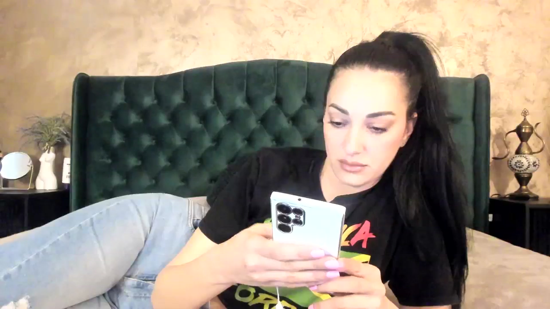 Gallery image thumbnail from Goddesss's myfreecams stream on, 04/02/2024, 10:26 image 5 of 20