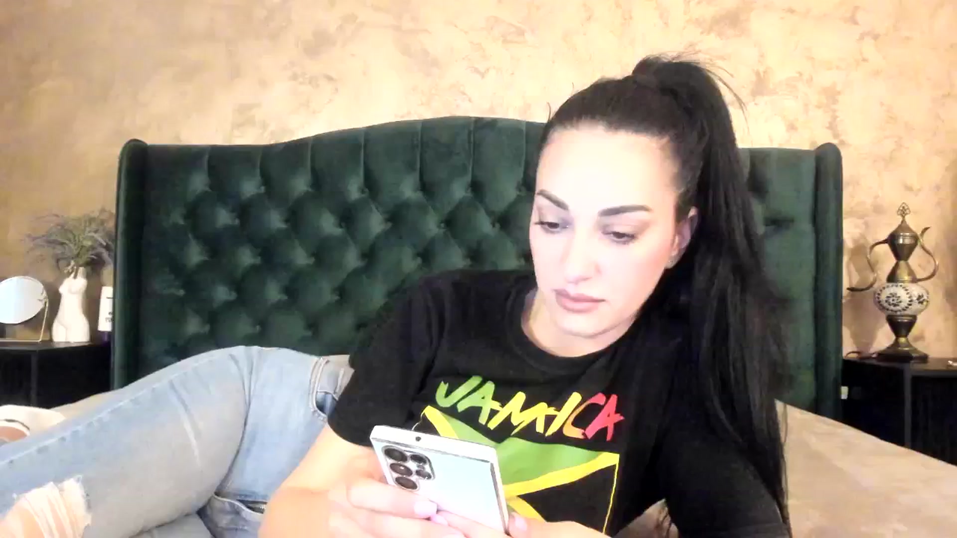 Gallery image thumbnail from Goddesss's myfreecams stream on, 04/02/2024, 10:26 image 1 of 20