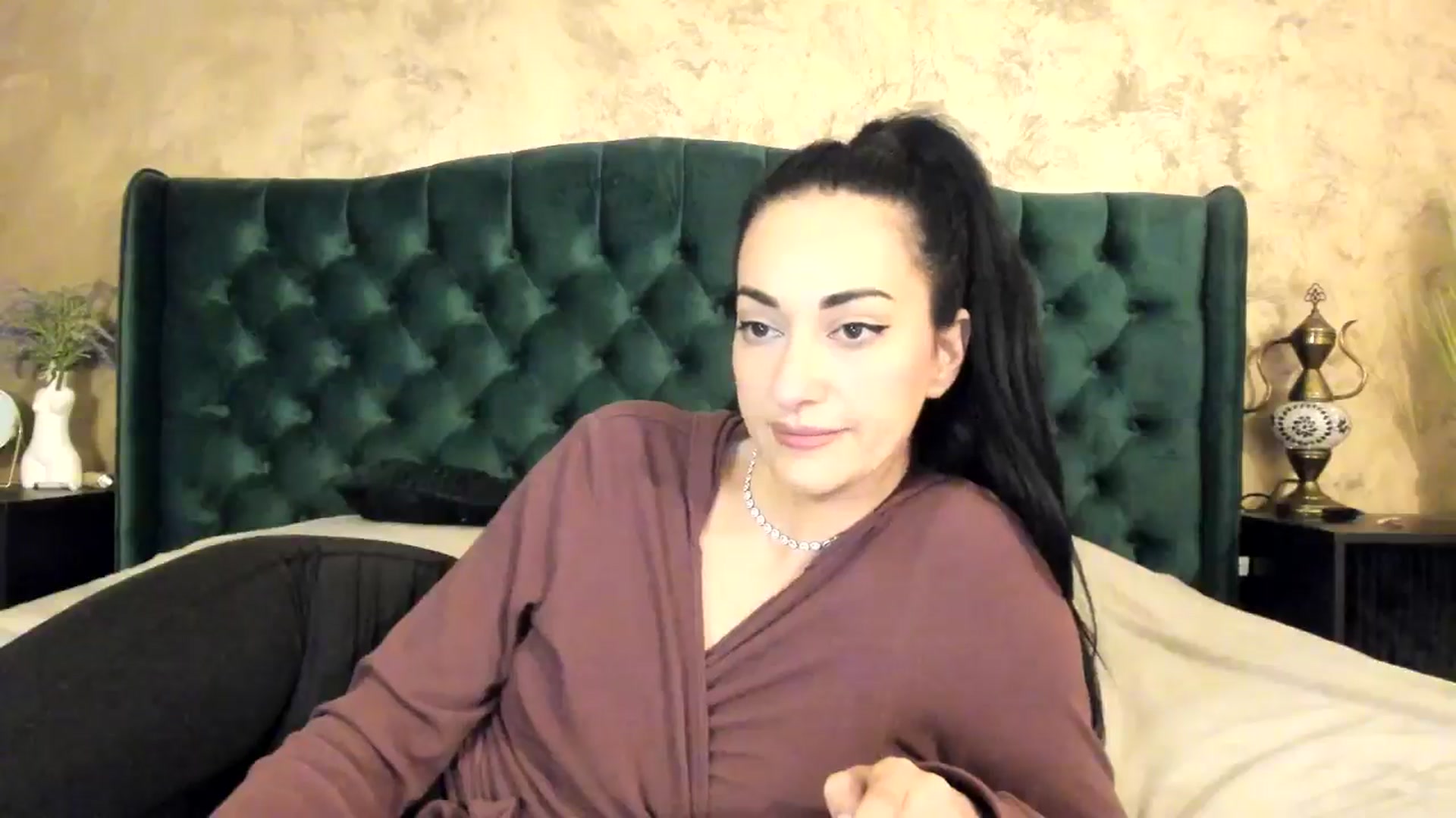 Gallery image thumbnail from Goddesss's myfreecams stream on, 04/22/2024, 10:28 image 18 of 20