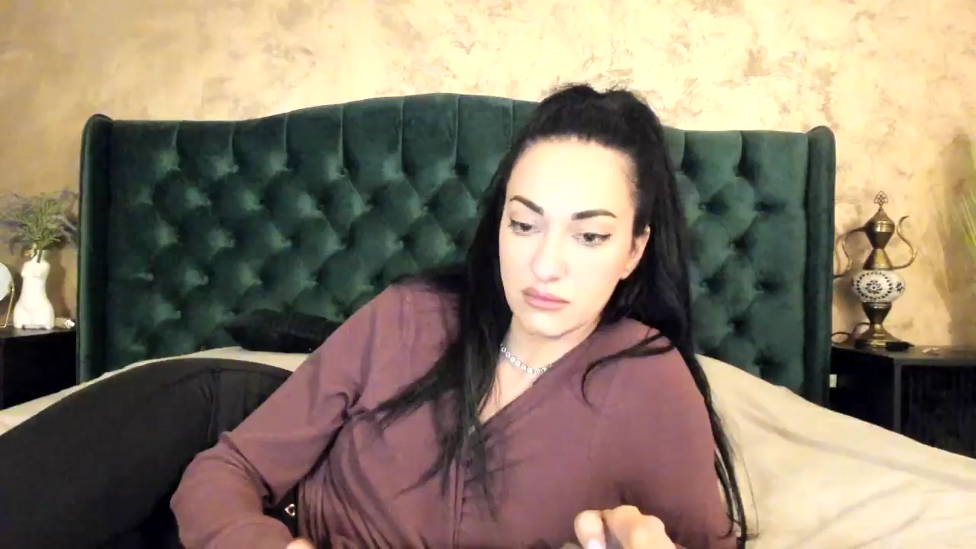 Gallery image thumbnail from Goddesss's myfreecams stream on, 04/22/2024, 10:28 image 16 of 20