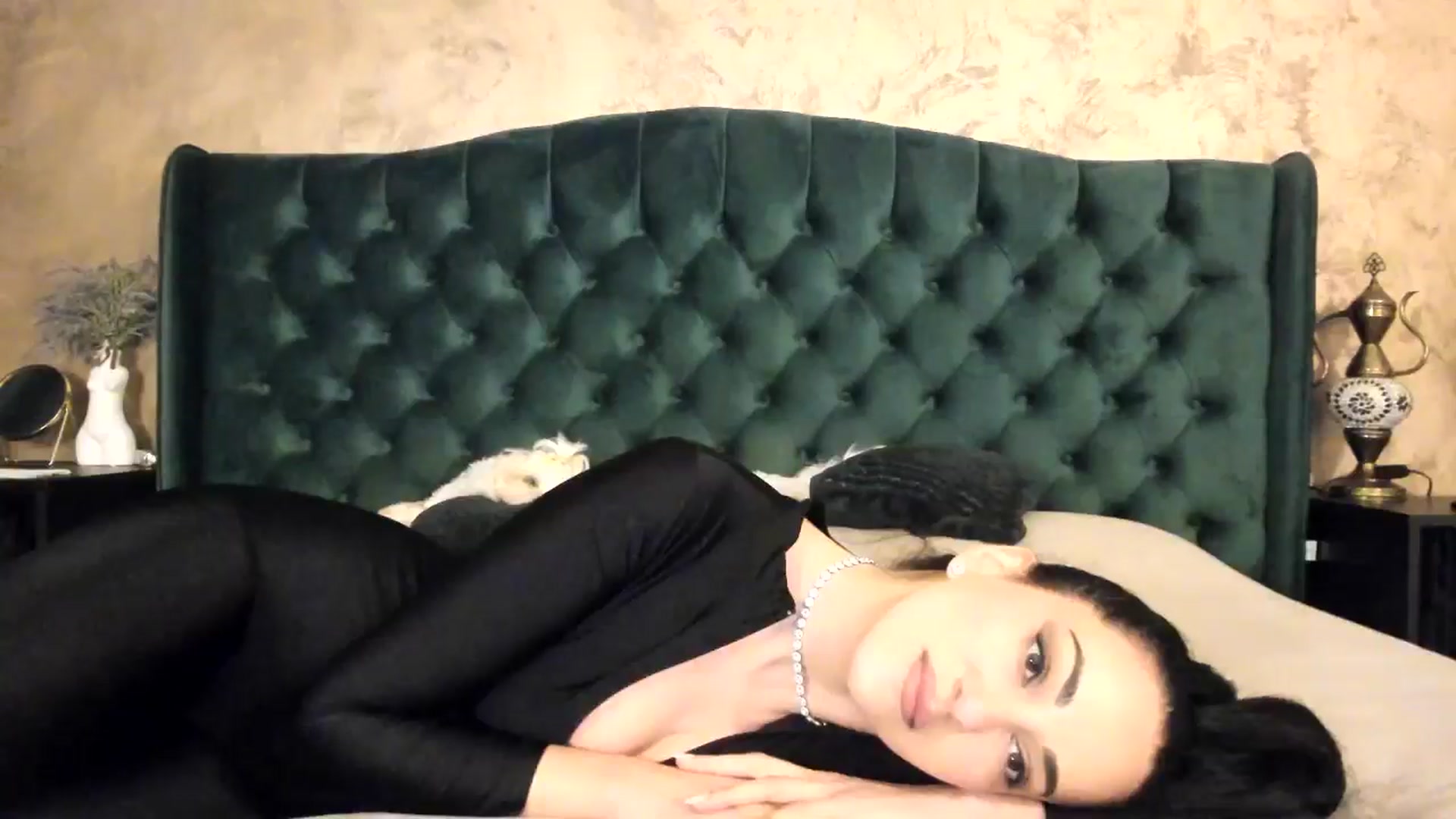 Gallery image thumbnail from Goddesss's myfreecams stream on, 04/26/2024, 08:35 image 4 of 20