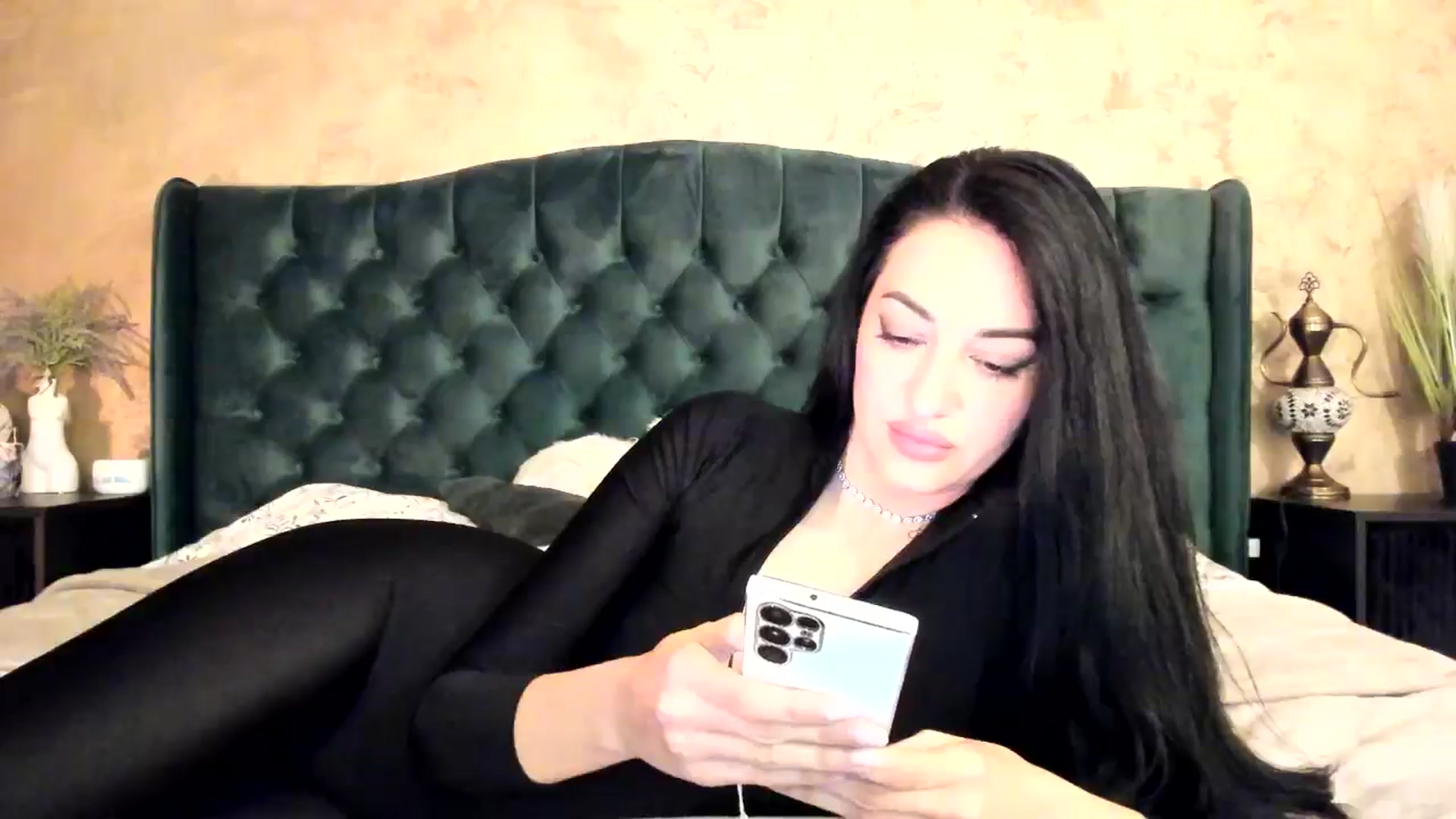 Gallery image thumbnail from Goddesss's myfreecams stream on, 05/15/2024, 09:38 image 5 of 20