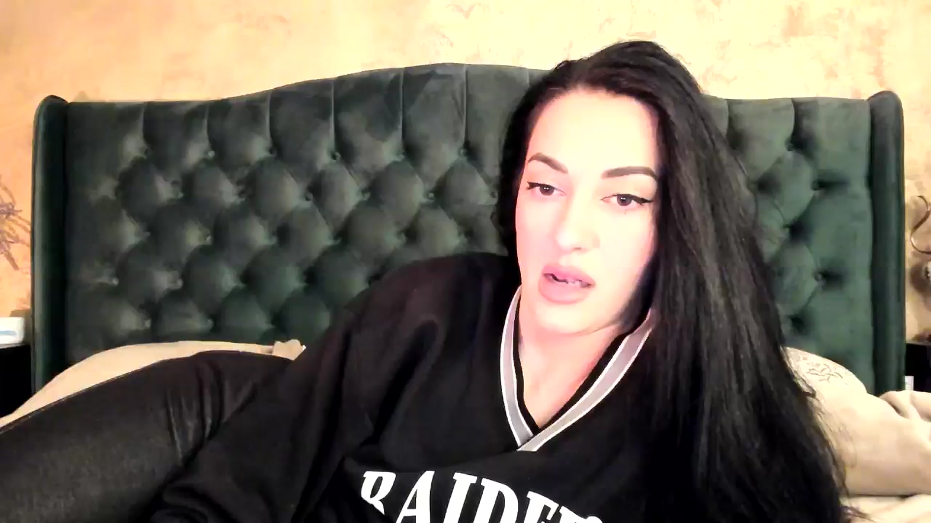 Gallery image thumbnail from Goddesss's myfreecams stream on, 05/17/2024, 11:49 image 2 of 20