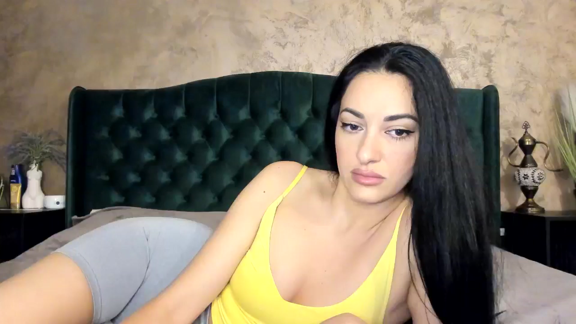 Gallery image thumbnail from Goddesss's myfreecams stream on, 06/20/2024, 07:44 image 12 of 20