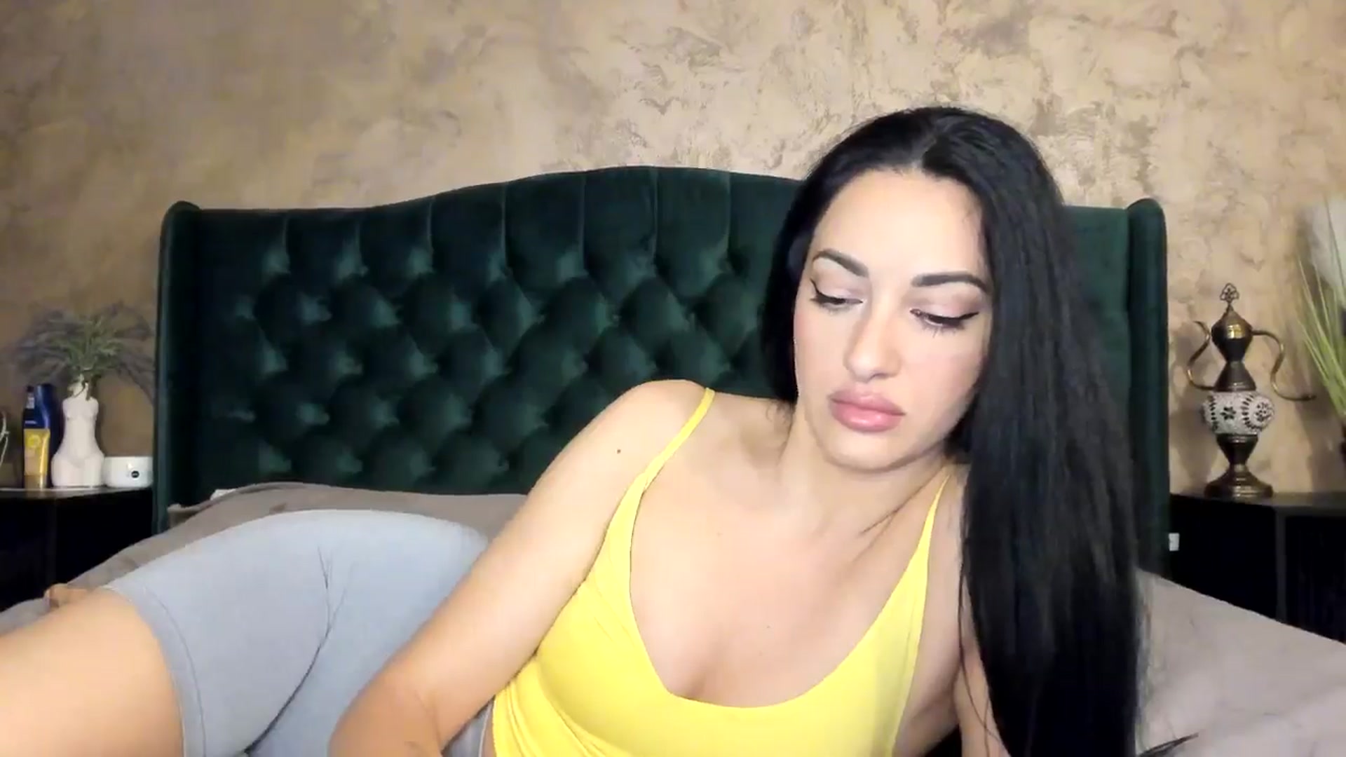Gallery image thumbnail from Goddesss's myfreecams stream on, 06/20/2024, 07:44 image 15 of 20