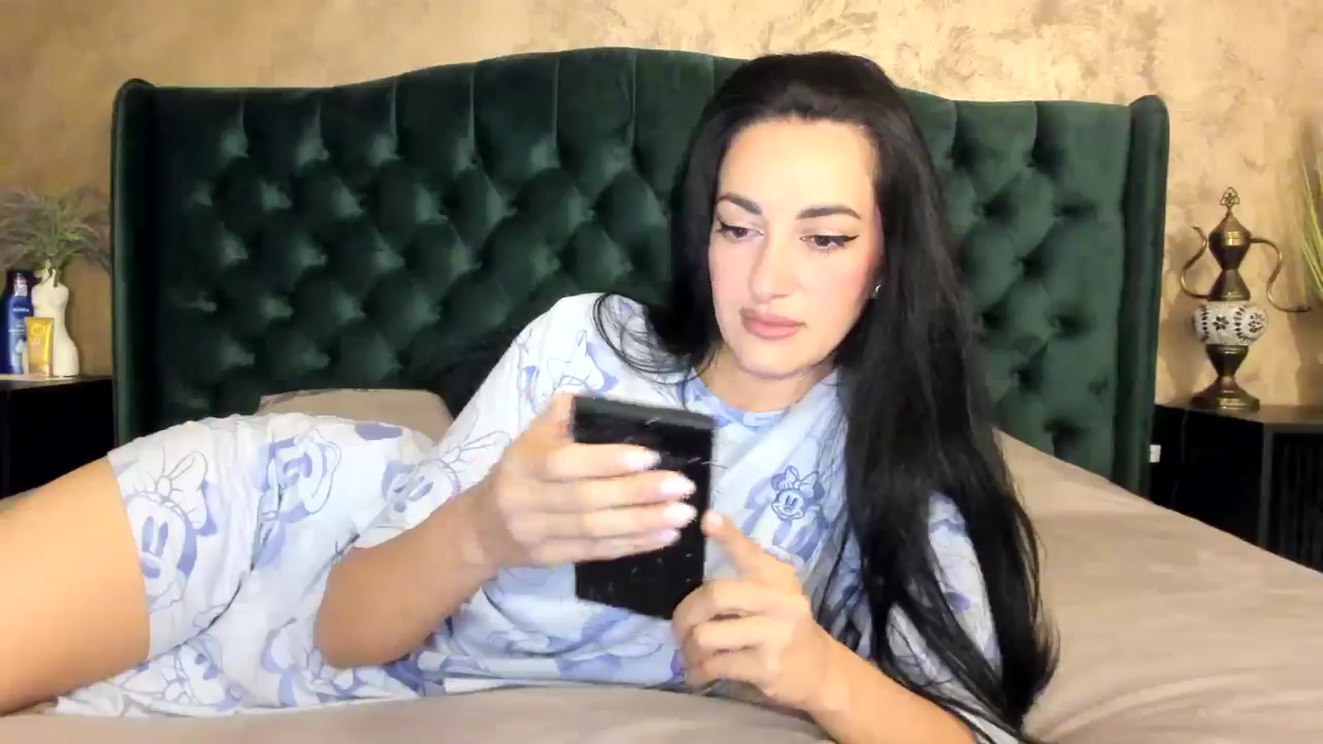 Gallery image thumbnail from Goddesss's myfreecams stream on, 06/22/2024, 07:10 image 5 of 20