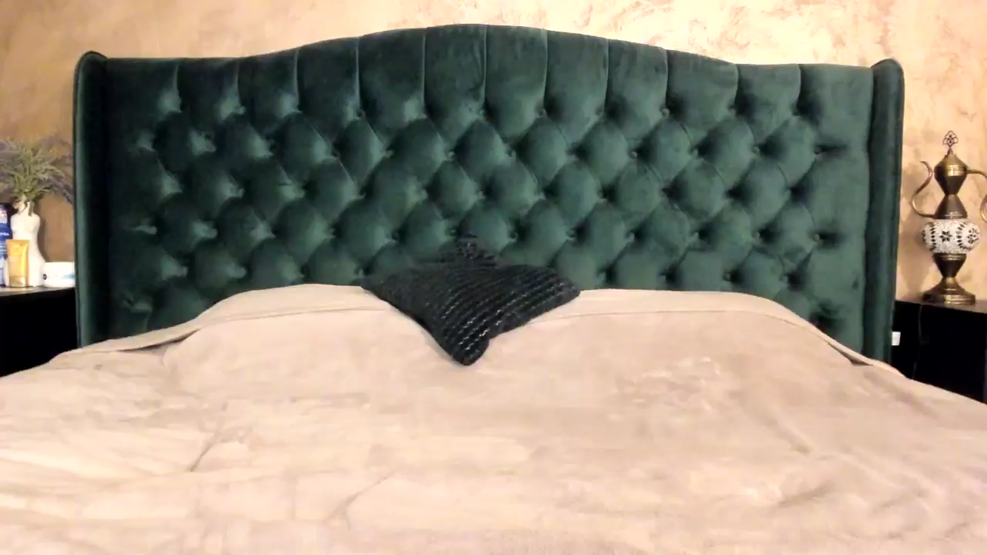 Gallery image thumbnail from Goddesss's myfreecams stream on, 06/26/2024, 08:55 image 11 of 20