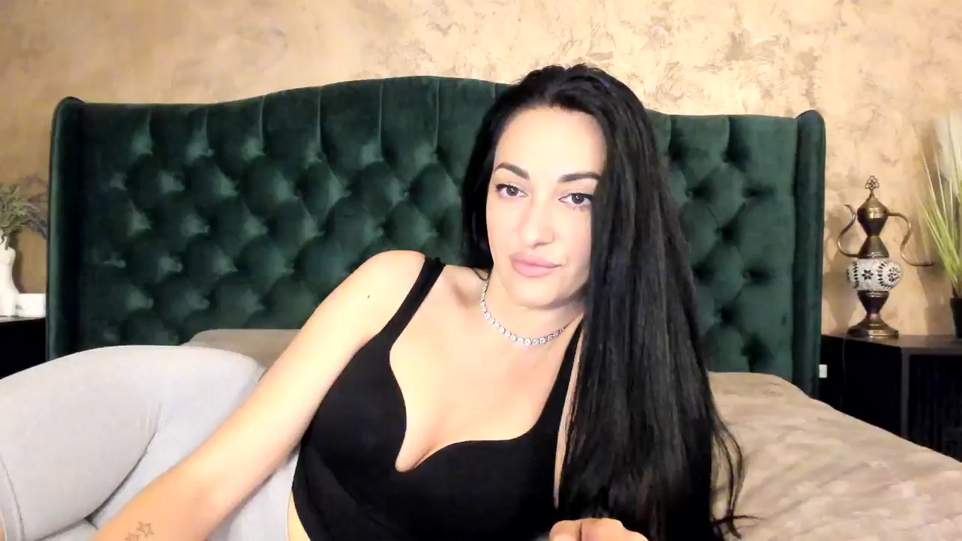 Gallery image thumbnail from Goddesss's myfreecams stream on, 07/04/2024, 09:08 image 3 of 20