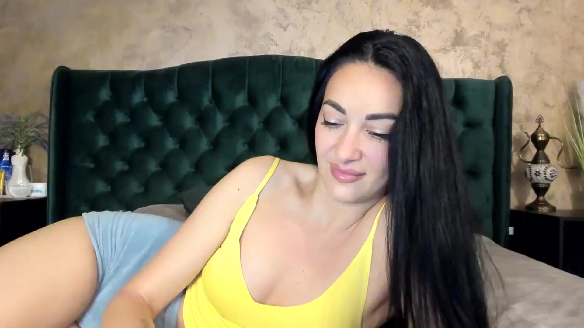 Gallery image thumbnail from Goddesss's myfreecams stream on, 07/05/2024, 08:31 image 5 of 20
