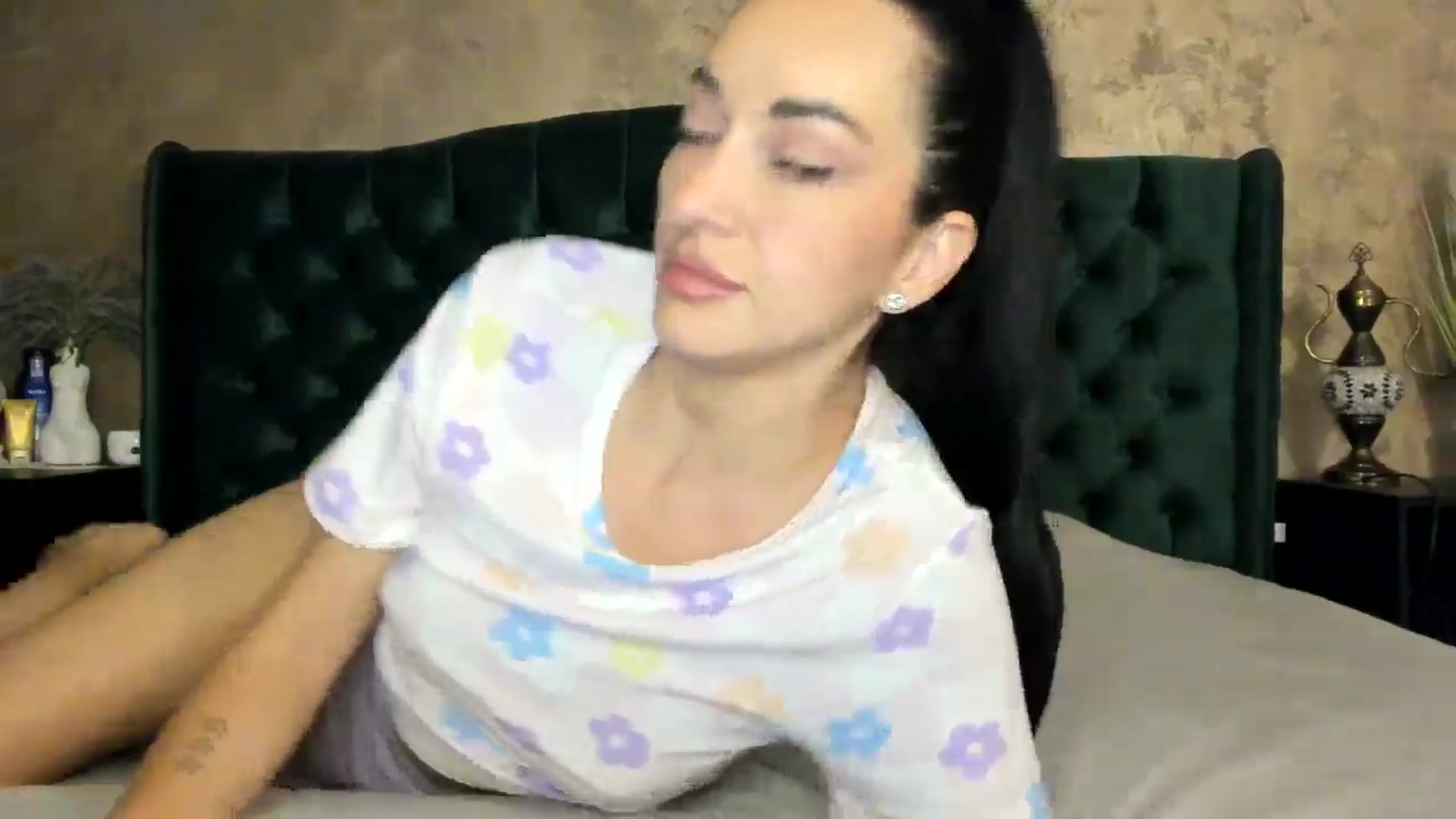 Gallery image thumbnail from Goddesss's myfreecams stream on, 07/08/2024, 07:59 image 17 of 20