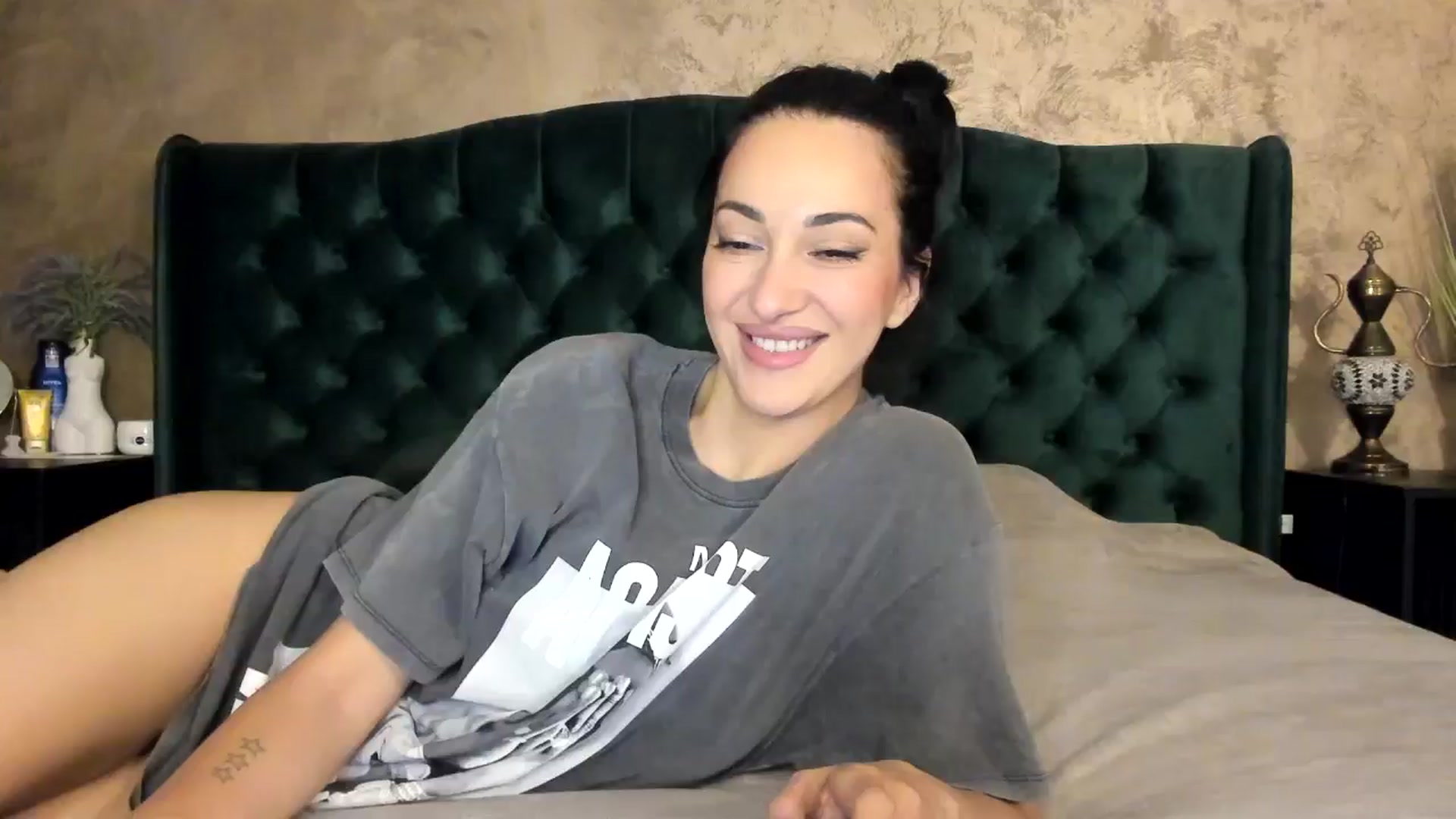 Gallery image thumbnail from Goddesss's myfreecams stream on, 07/09/2024, 08:30 image 1 of 20