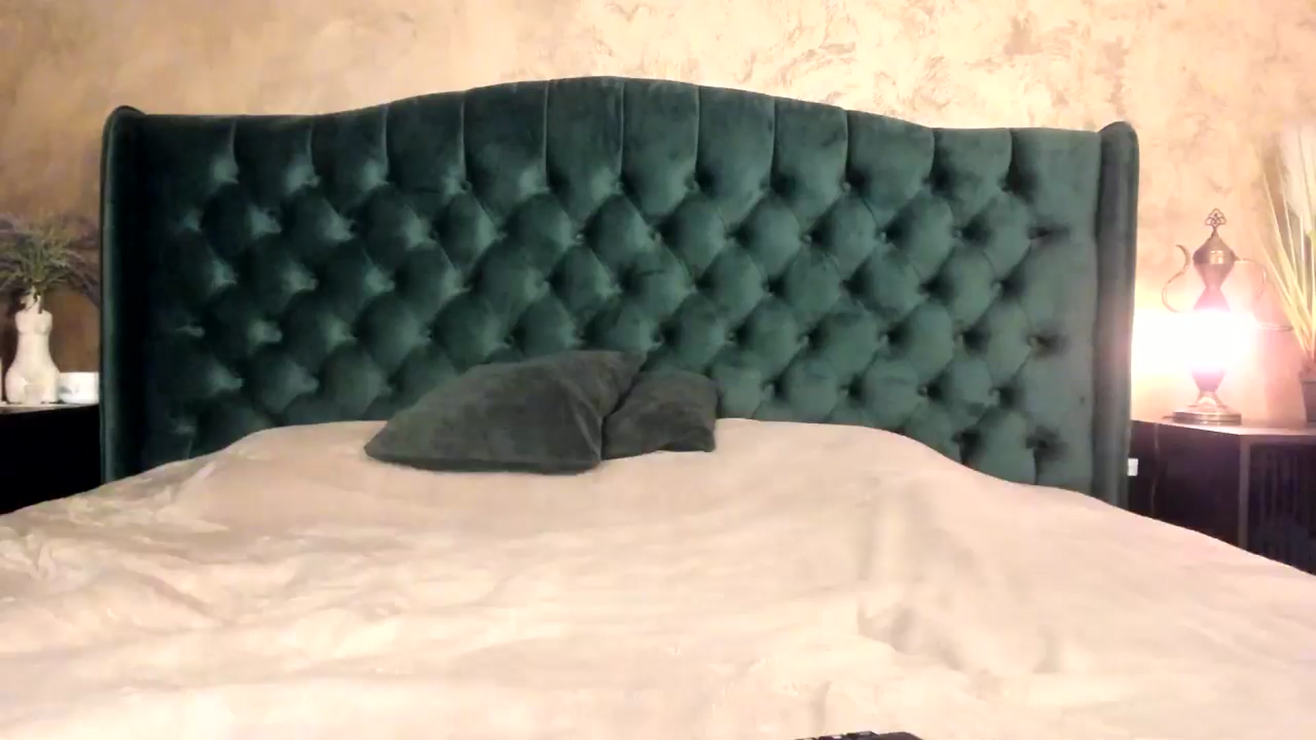 Gallery image thumbnail from Goddesss's myfreecams stream on, 07/11/2024, 08:46 image 18 of 20