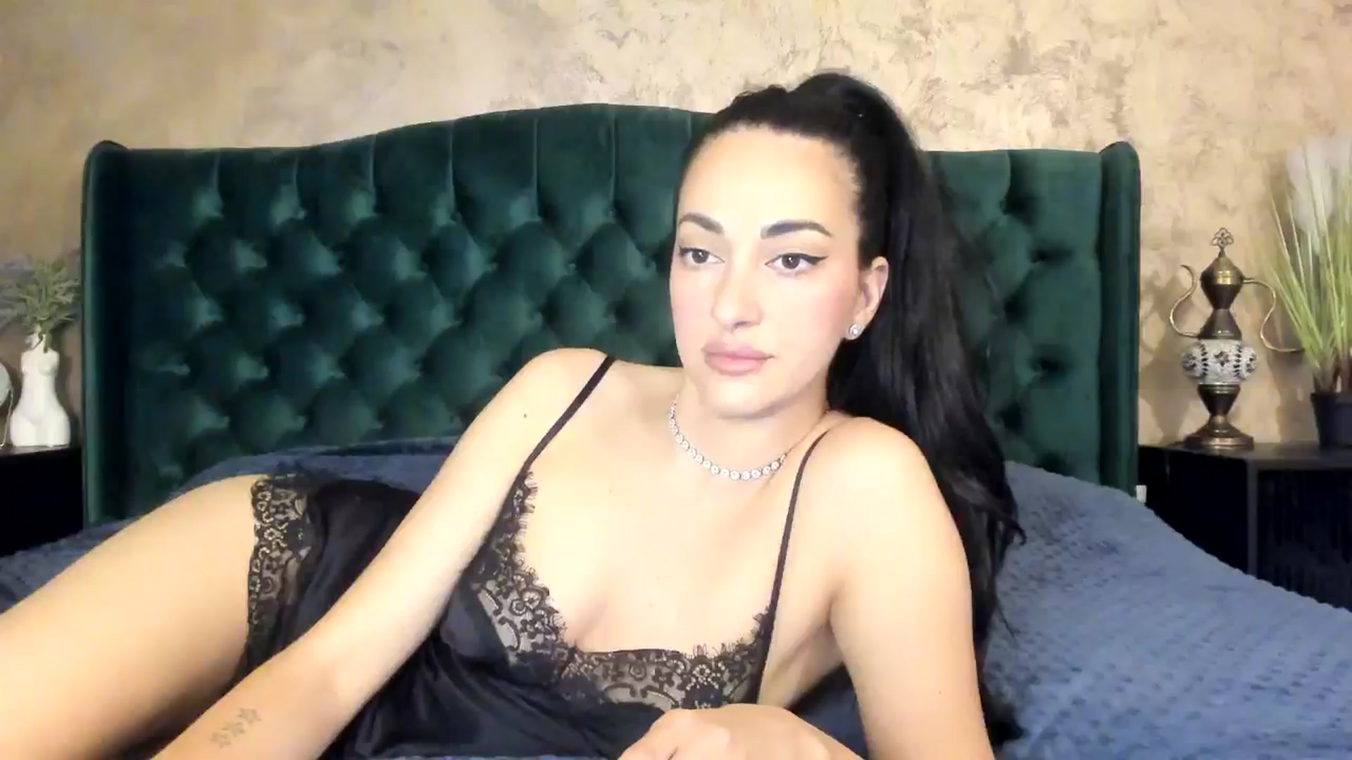 Gallery image thumbnail from Goddesss's myfreecams stream on, 07/18/2024, 08:14 image 18 of 20