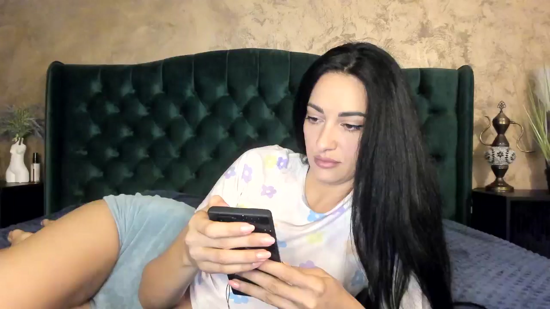 Gallery image thumbnail from Goddesss's myfreecams stream on, 07/20/2024, 08:41 image 15 of 20