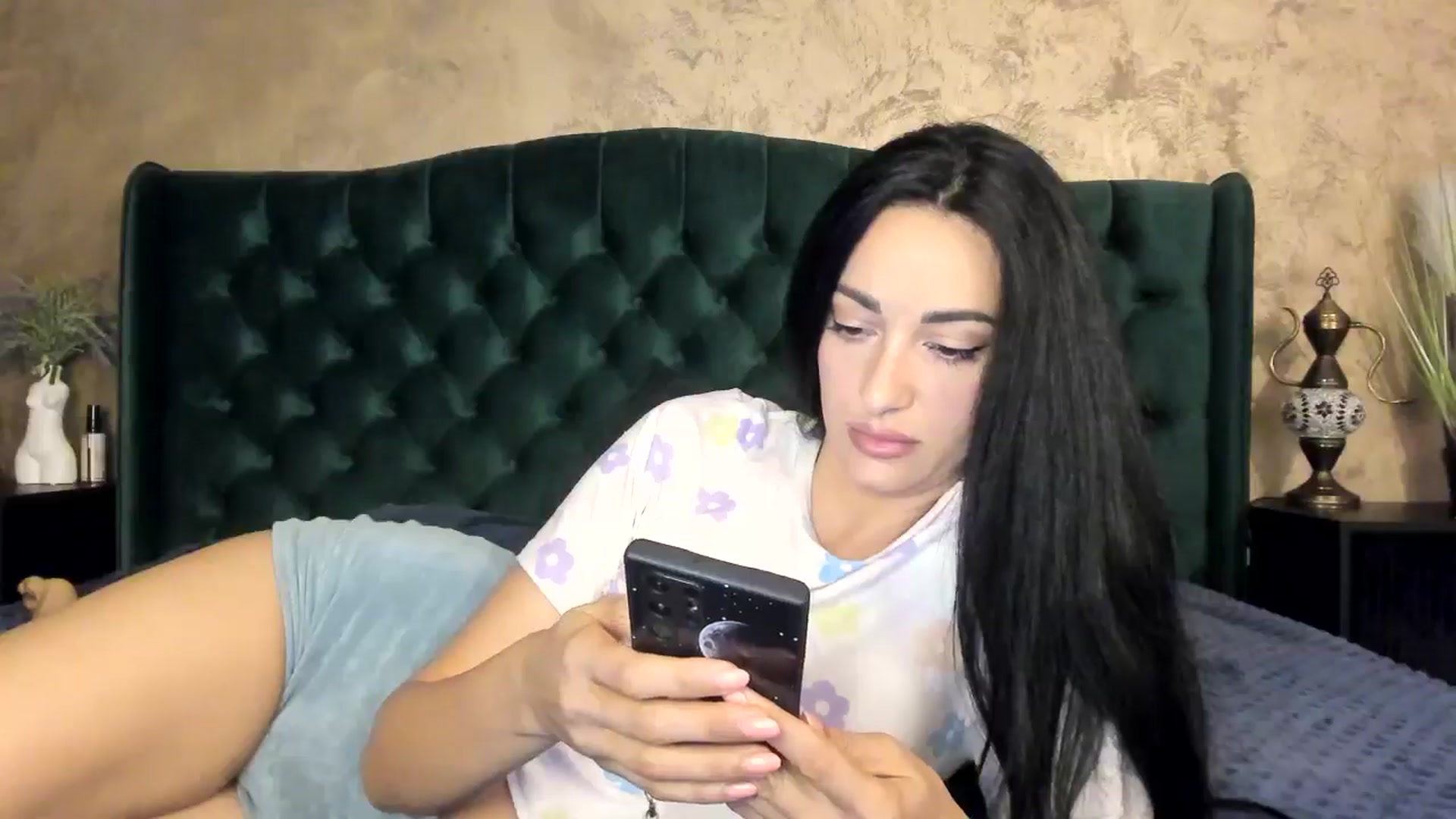 Gallery image thumbnail from Goddesss's myfreecams stream on, 07/20/2024, 08:41 image 16 of 20