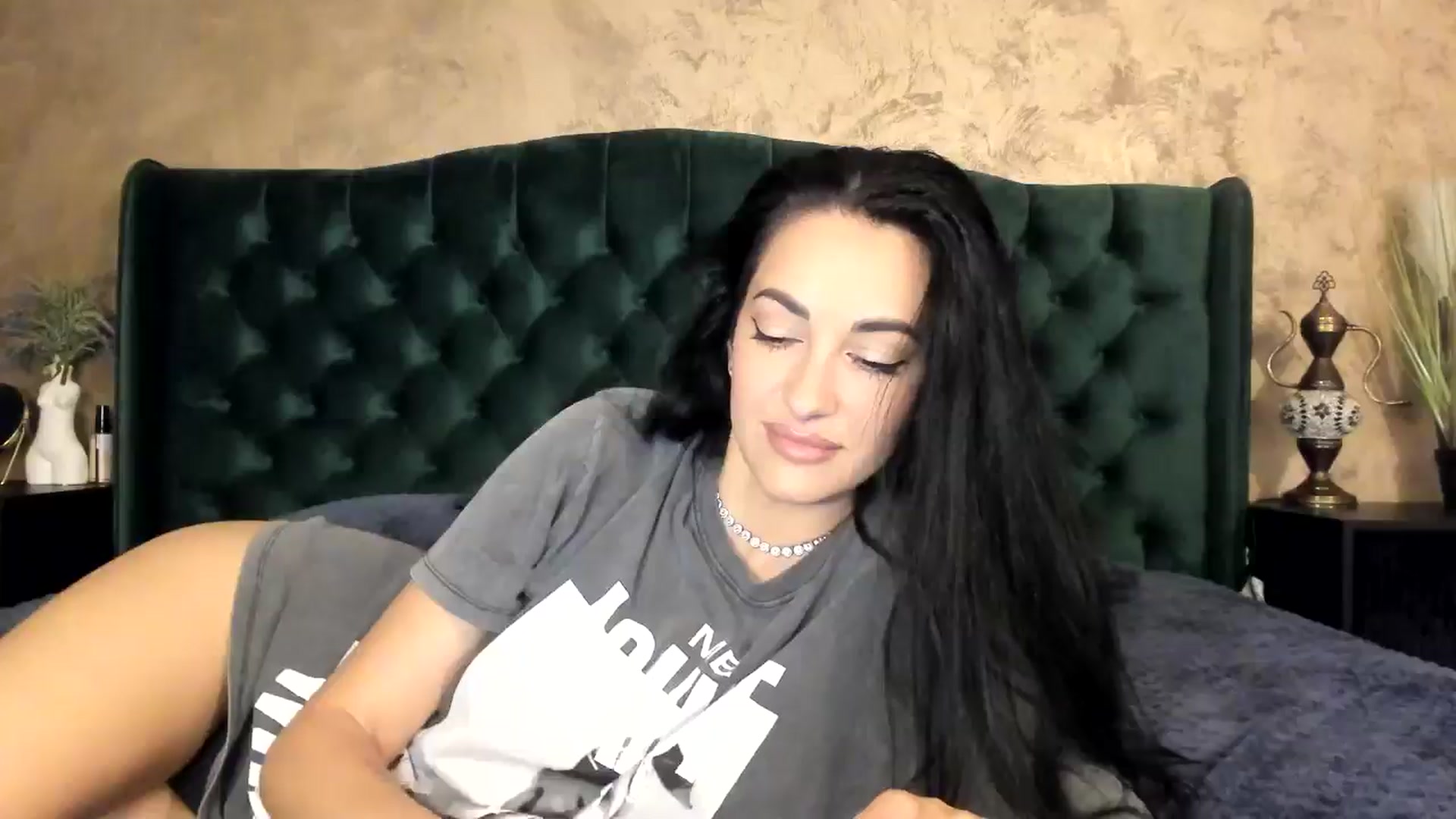 Gallery image thumbnail from Goddesss's myfreecams stream on, 07/24/2024, 08:01 image 5 of 20