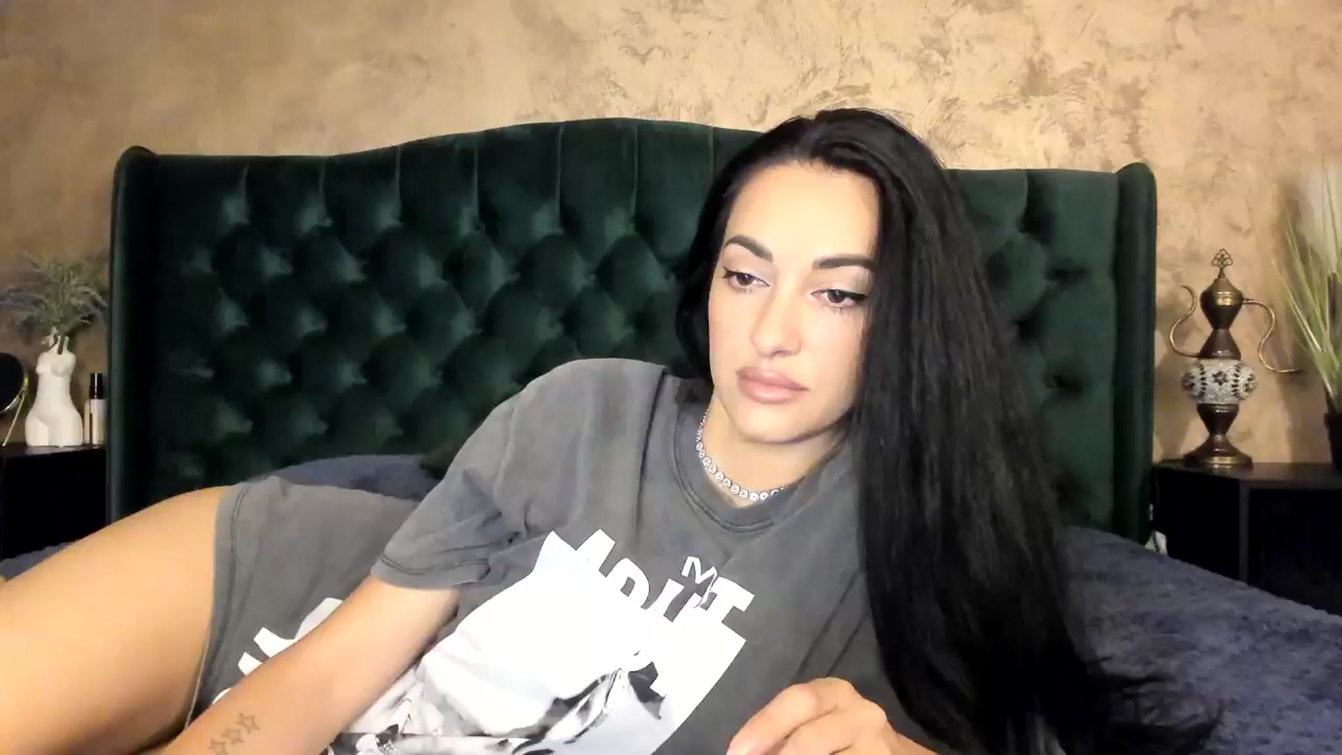 Gallery image thumbnail from Goddesss's myfreecams stream on, 07/24/2024, 08:01 image 1 of 20