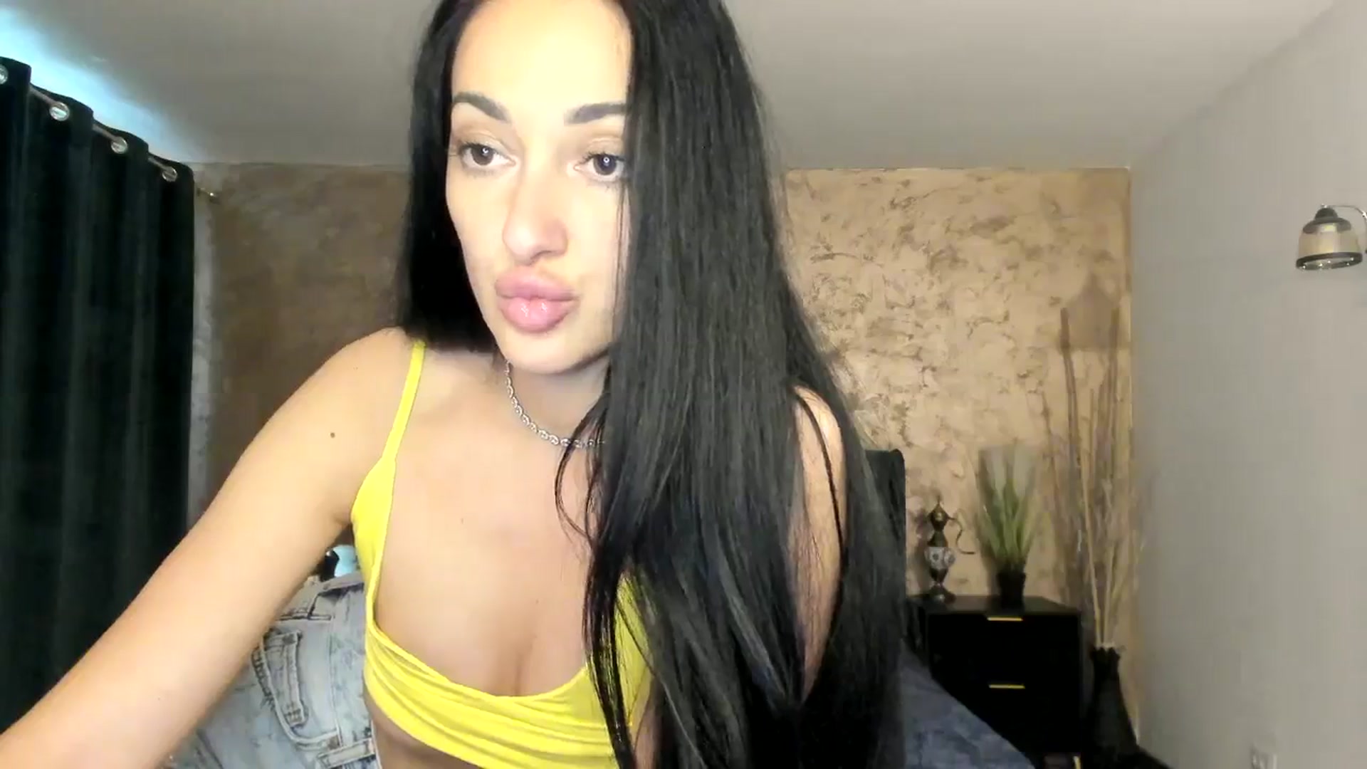 Gallery image thumbnail from Goddesss's myfreecams stream on, 07/31/2024, 11:03 image 19 of 20