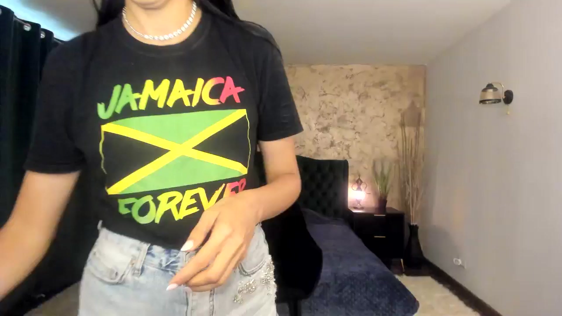 Gallery image thumbnail from Goddesss's myfreecams stream on, 08/10/2024, 10:00 image 18 of 20
