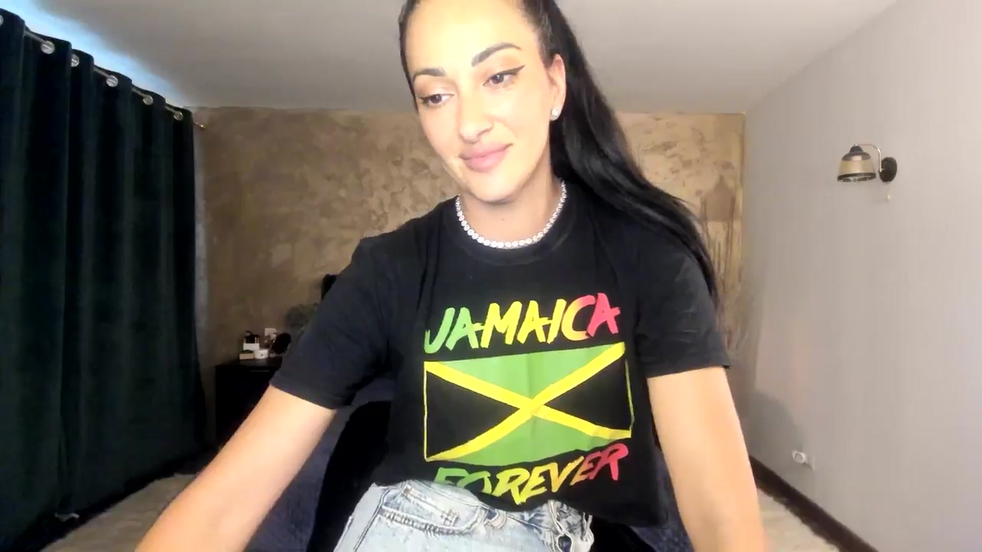 Gallery image thumbnail from Goddesss's myfreecams stream on, 08/10/2024, 10:00 image 14 of 20
