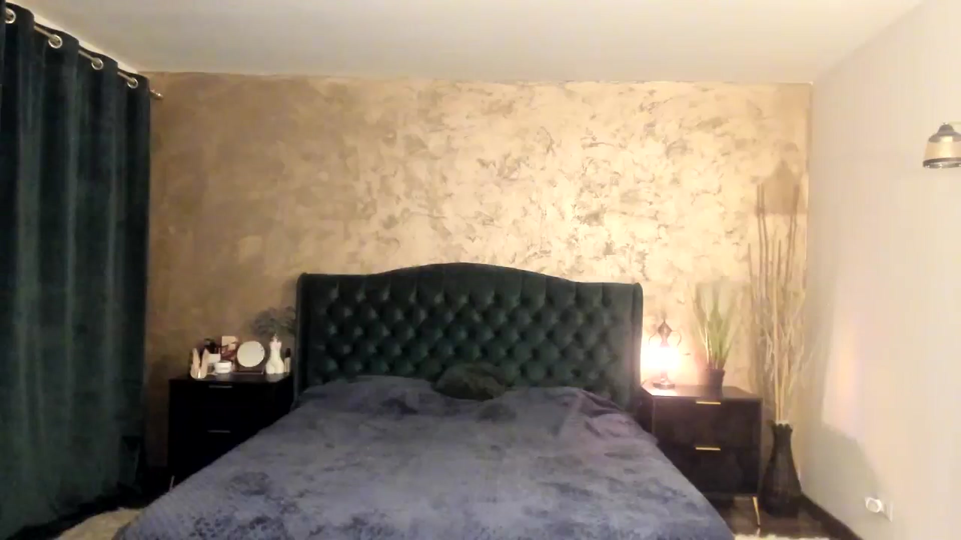 Gallery image thumbnail from Goddesss's myfreecams stream on, 08/14/2024, 19:26 image 19 of 20