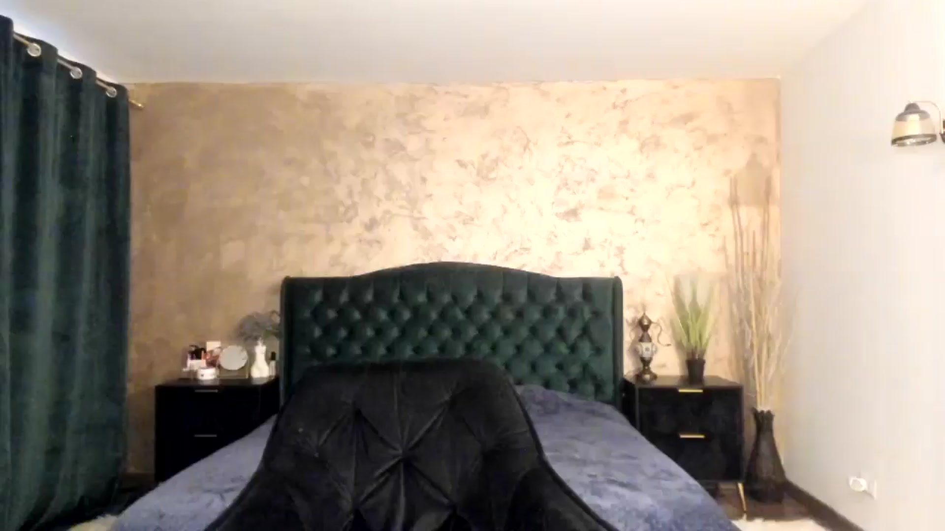 Gallery image thumbnail from Goddesss's myfreecams stream on, 08/15/2024, 17:01 image 6 of 20