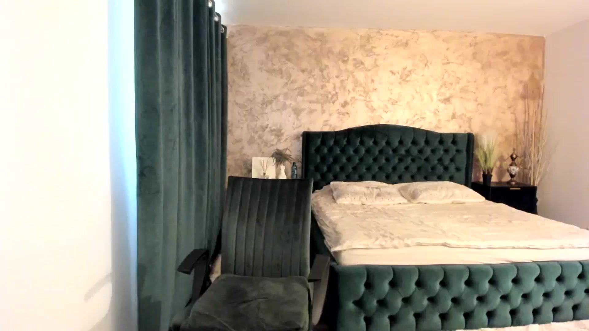 Gallery image thumbnail from Goddesss's myfreecams stream on, 09/02/2024, 11:11 image 18 of 20