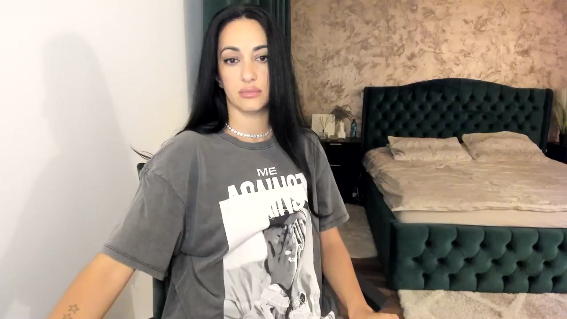 Gallery image thumbnail from Goddesss's myfreecams stream on, 09/03/2024, 19:49 image 16 of 20